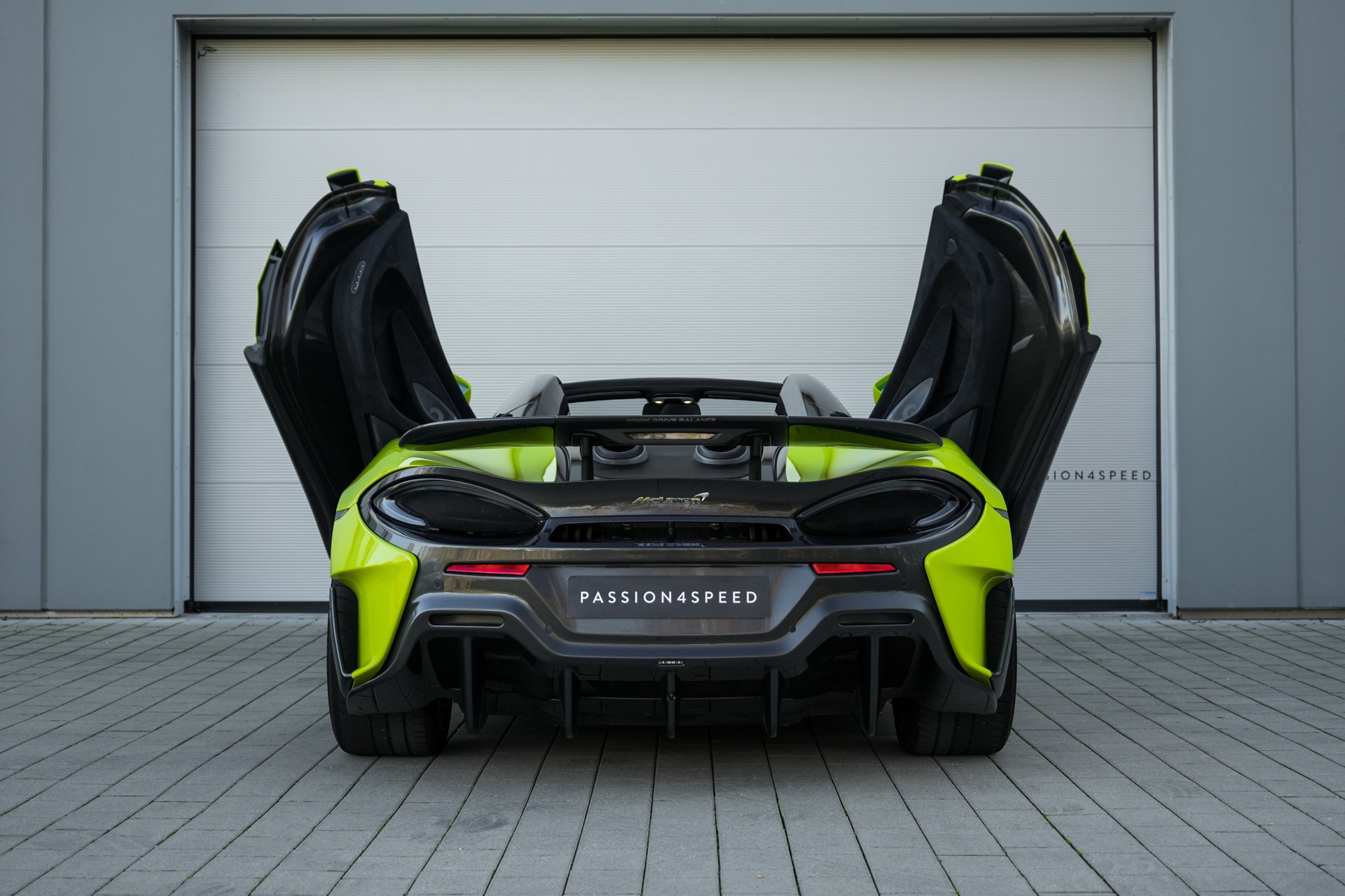 McLAREN 600LT Spider 3.8 V8 SSG-image-4