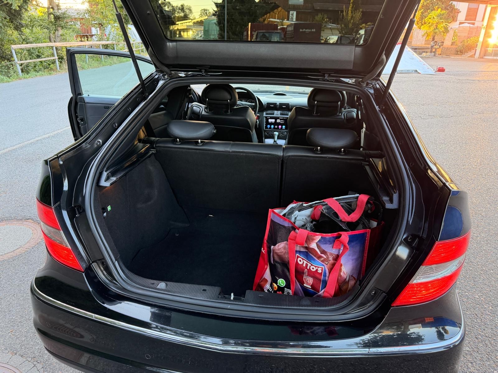 MERCEDES-BENZ CLC 200 Kompressor Automatic-image-11