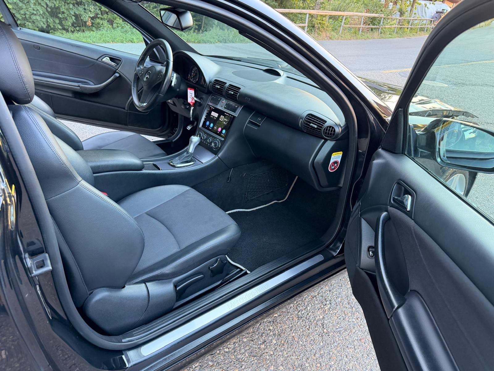 MERCEDES-BENZ CLC 200 Kompressor Automatic-image-13