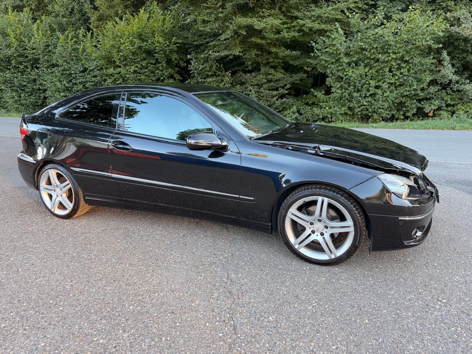 MERCEDES-BENZ CLC 200 Kompressor Automatic-image-4