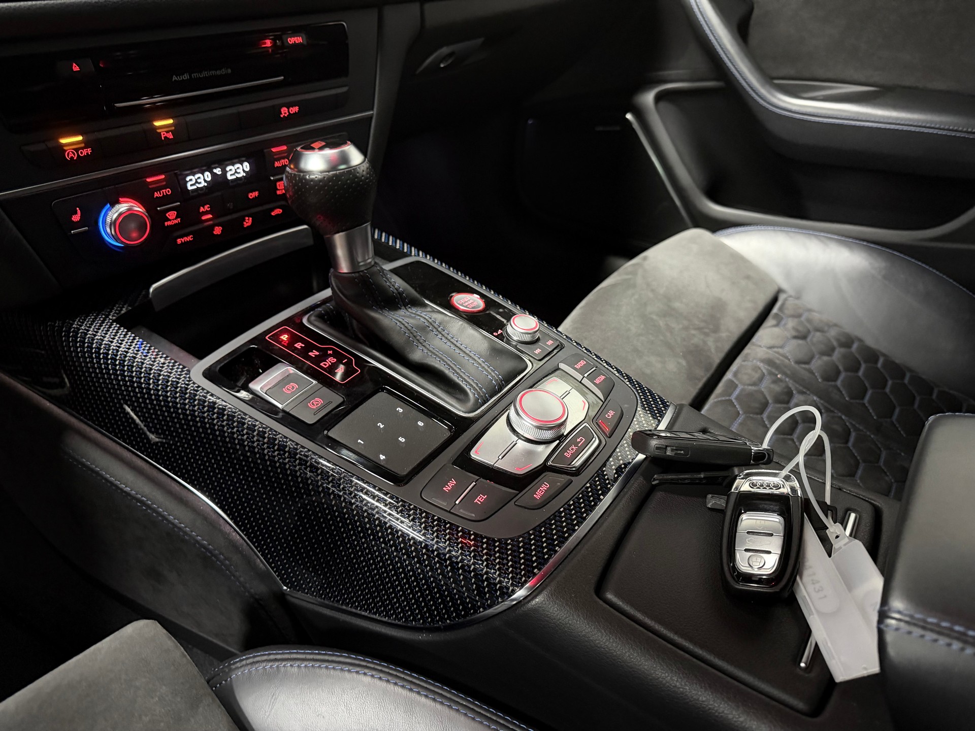 AUDI RS6 Avant 4.0 TFSI V8 performance quattro-image-15