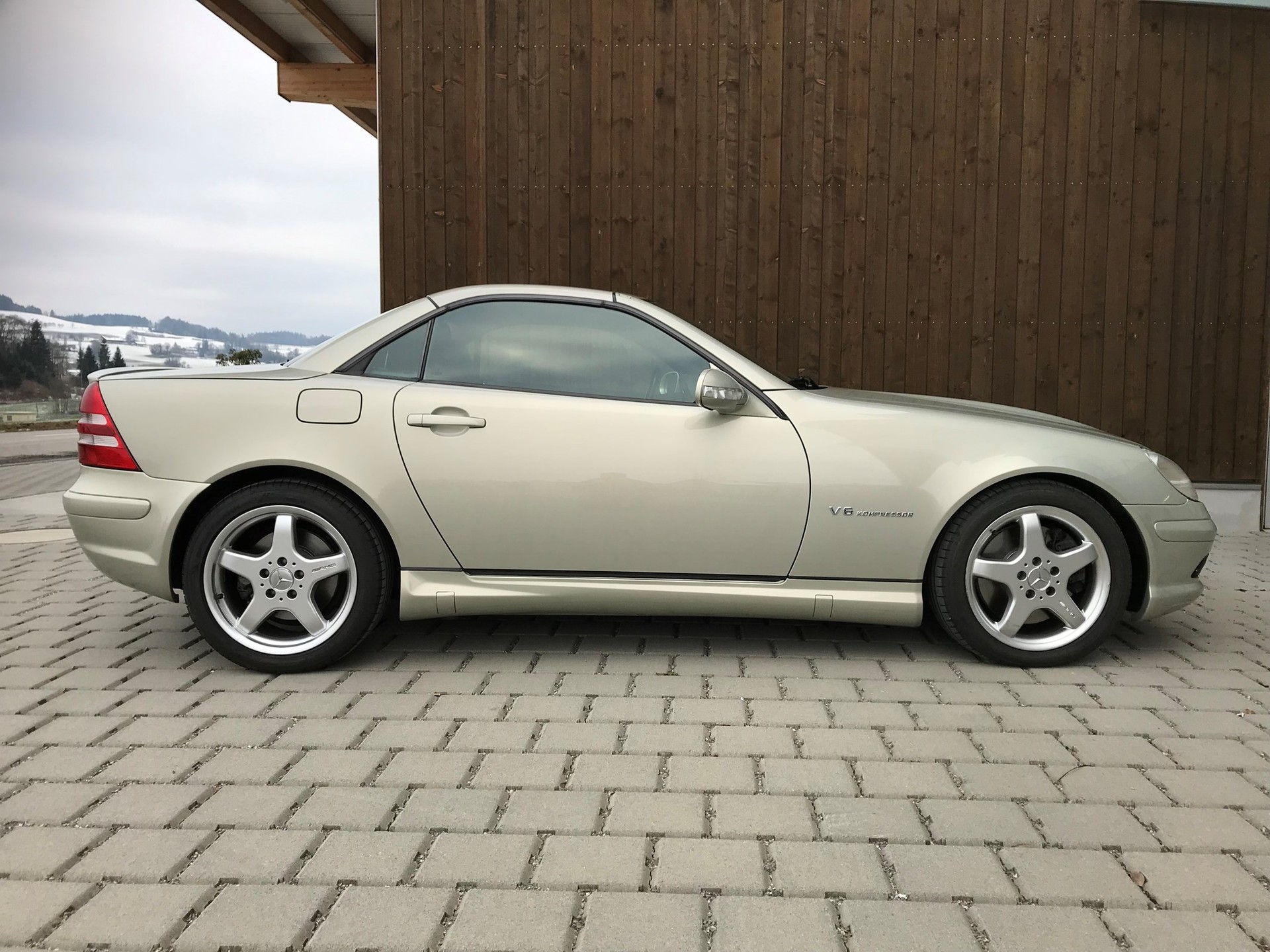 MERCEDES-BENZ SLK 32 AMG Automatic-image-2