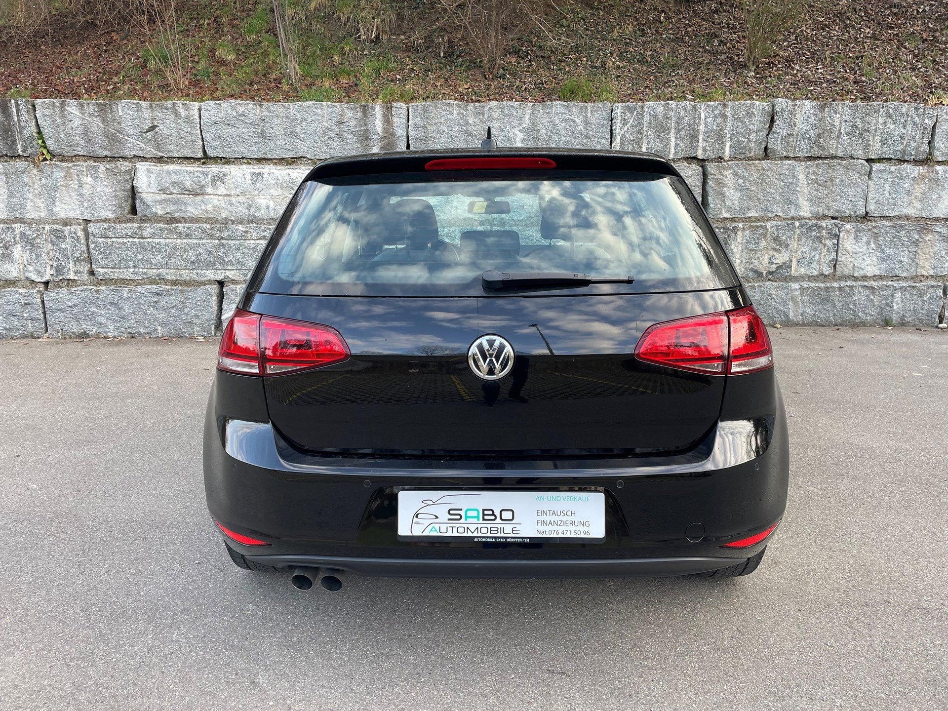 VW Golf 2.0 TDI Highline DSG-image-11