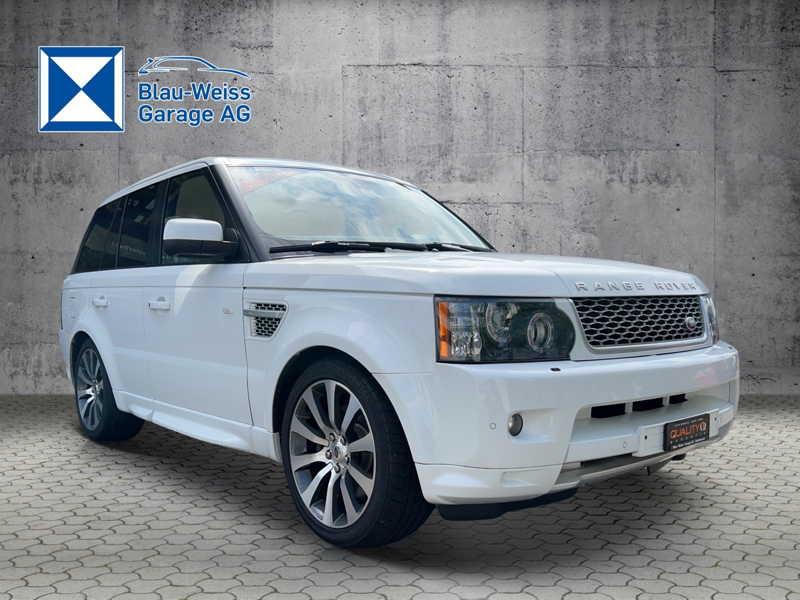 LAND ROVER Range Rover Sport 3.0 TDV6 Autobiography Automatic-image-2