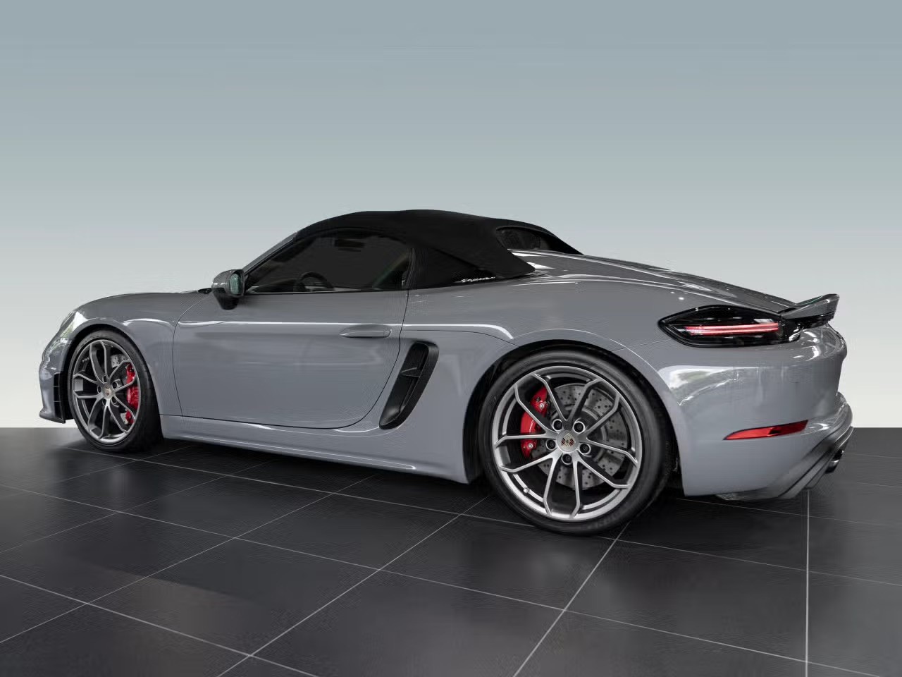 PORSCHE 718 Boxster Spyder PDK-image-1