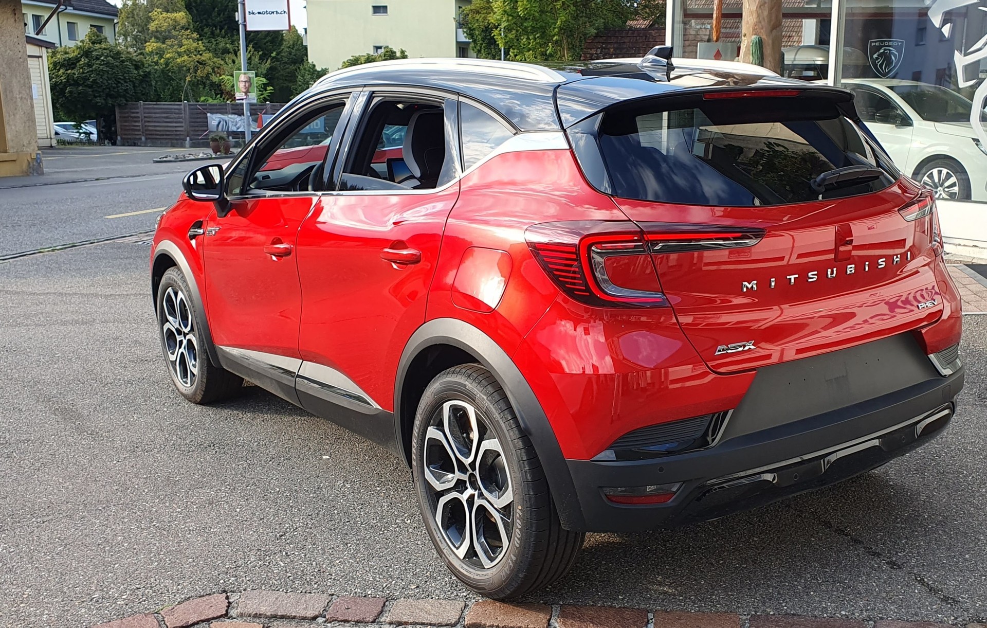 MITSUBISHI ASX 1.6 PHEV Intense Helvetia-image-1