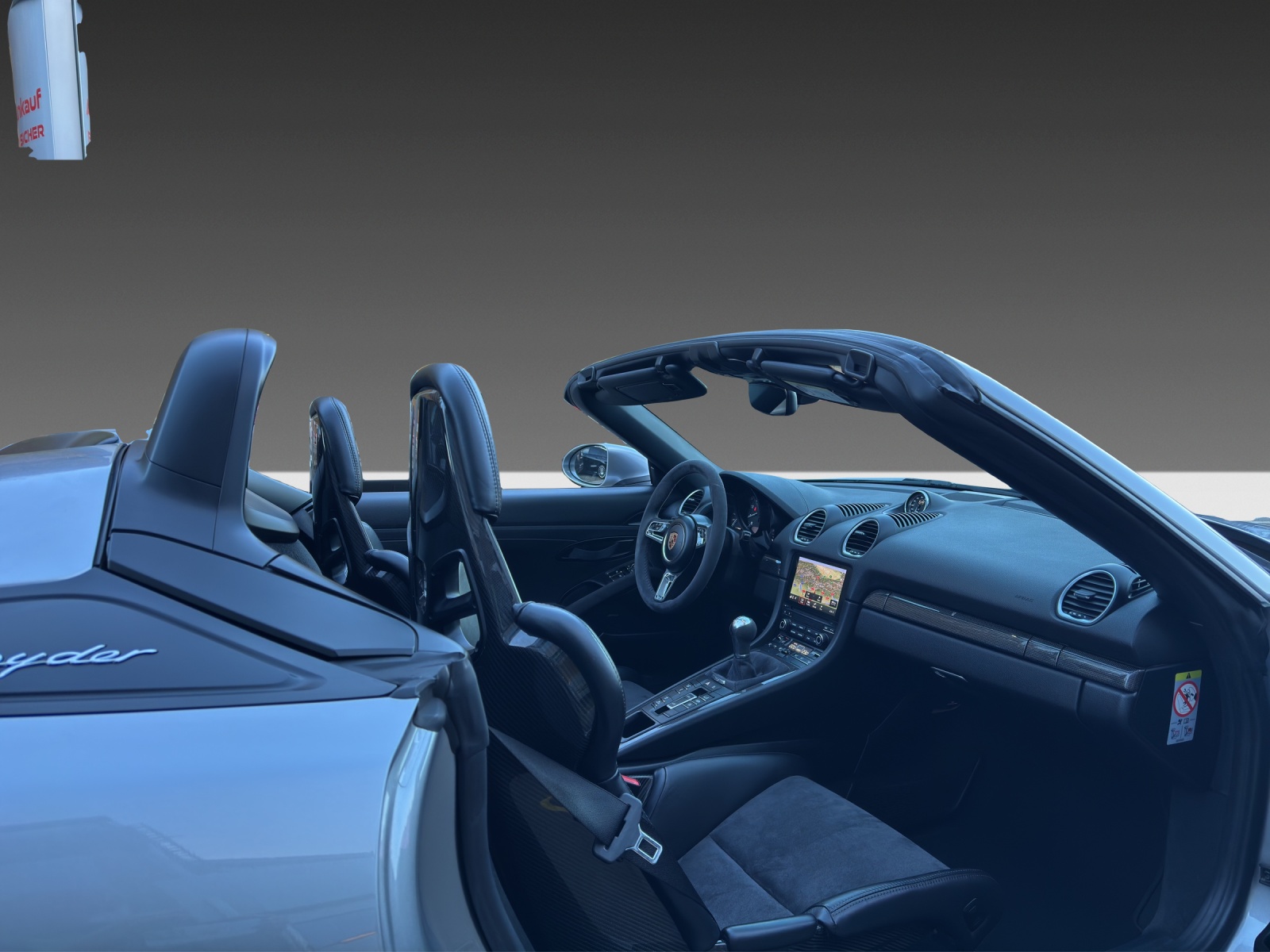 PORSCHE 718 Boxster Spyder-image-12