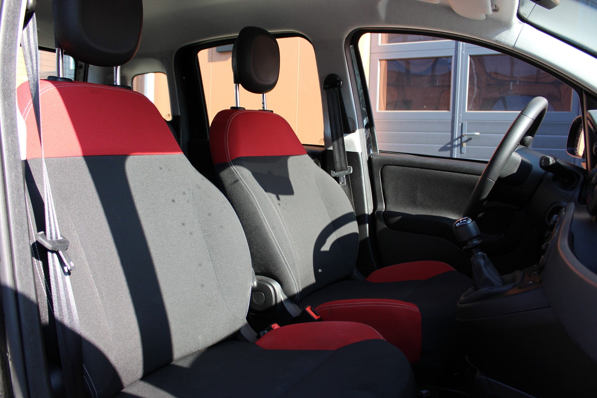 FIAT Panda 1.2 Lounge-image-12