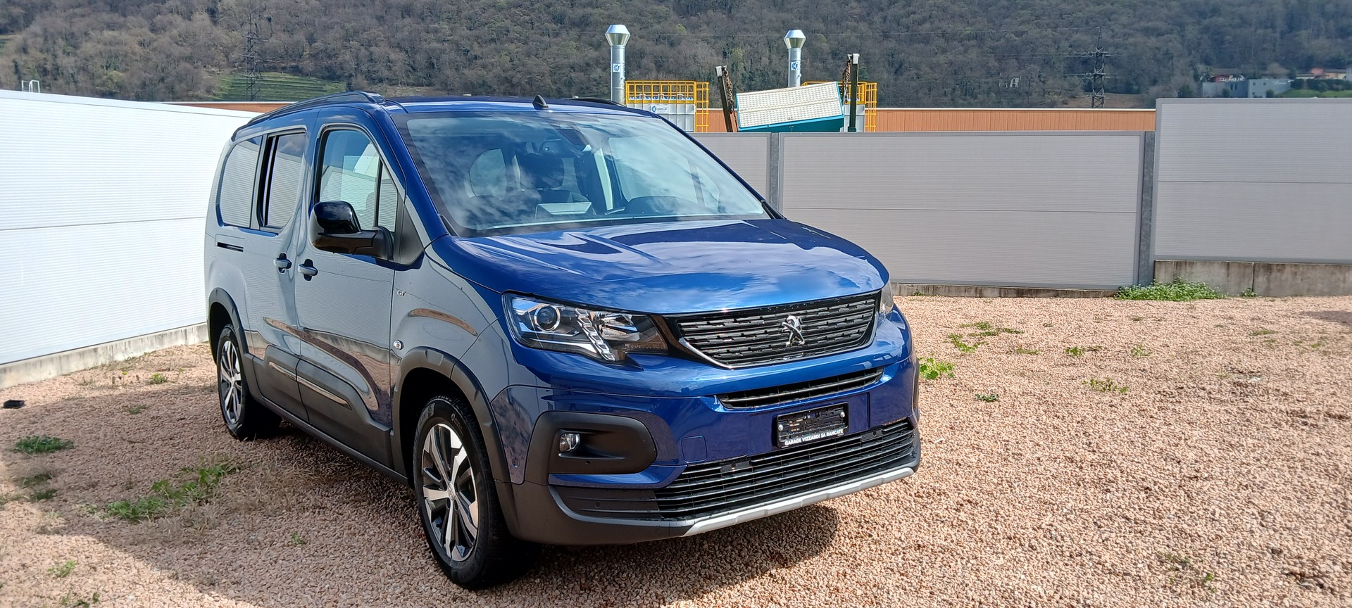 PEUGEOT Rifter Long 1.5 BlueHDi 7PL GT EAT8-image-15