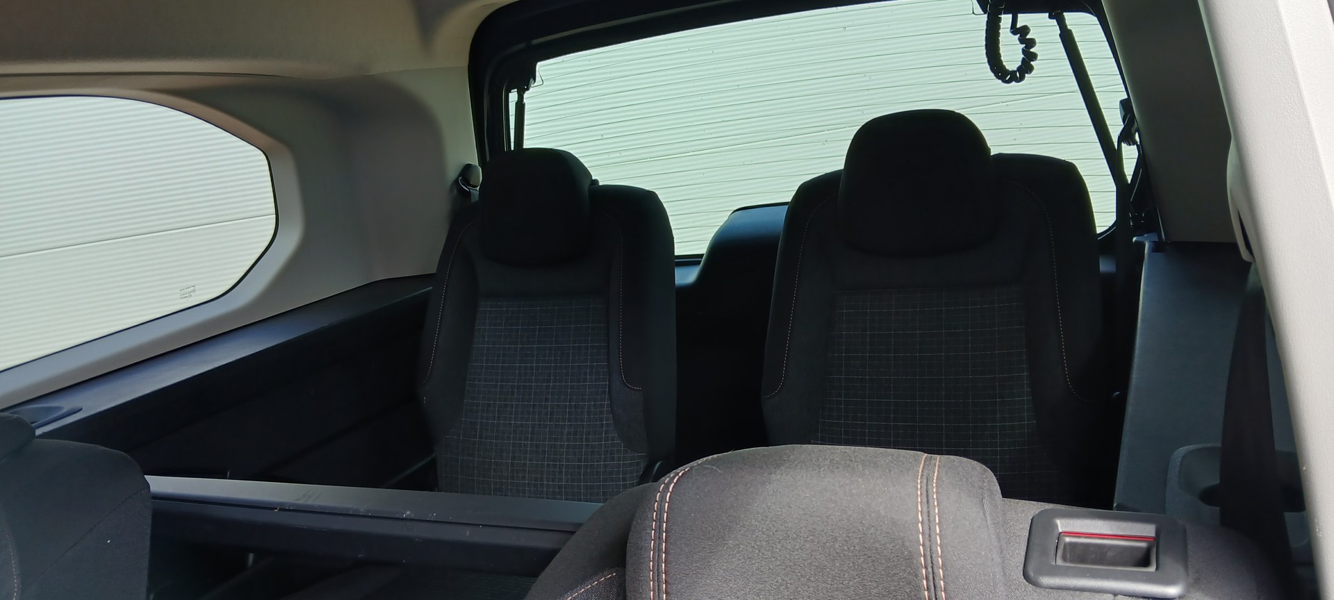PEUGEOT Rifter Long 1.5 BlueHDi 7PL GT EAT8-image-6
