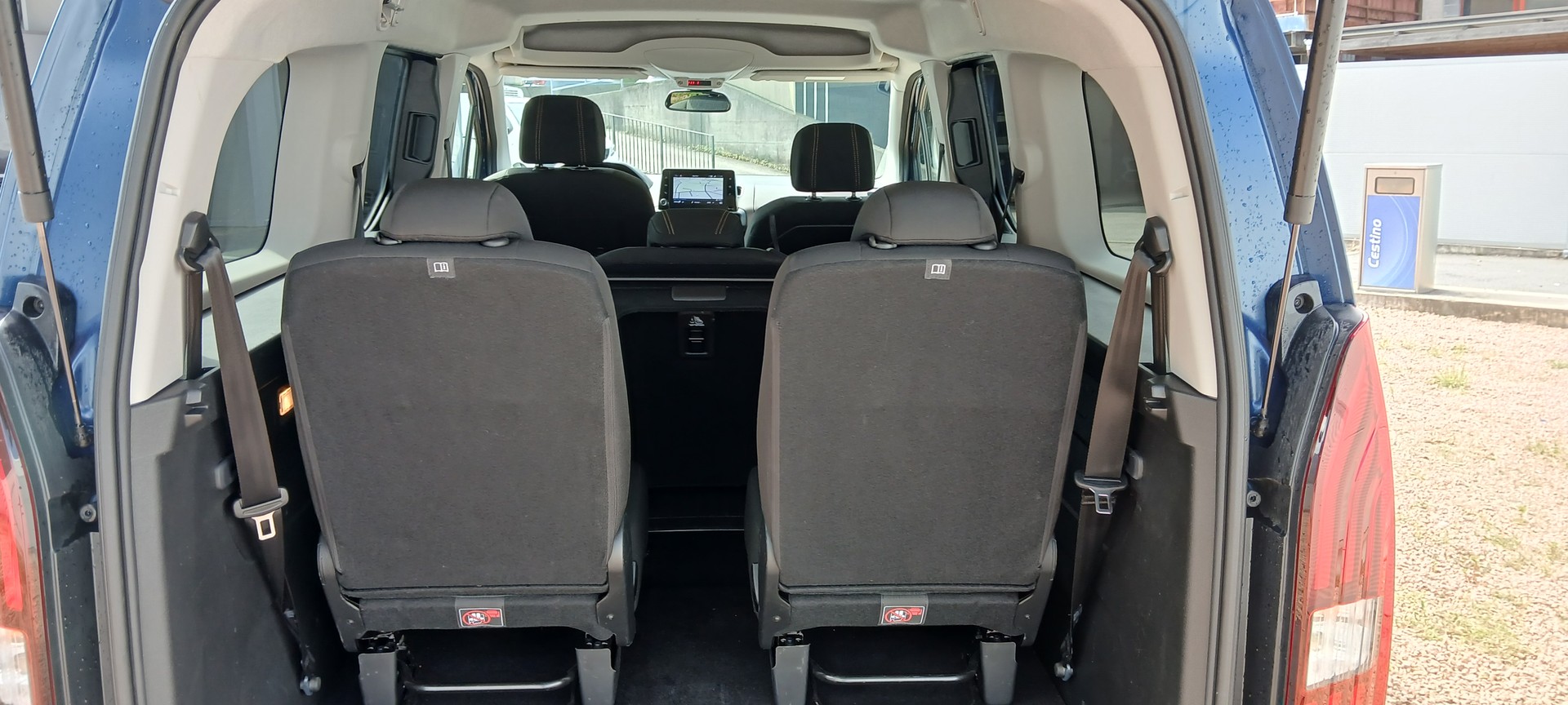 PEUGEOT Rifter Long 1.5 BlueHDi 7PL GT EAT8-image-9