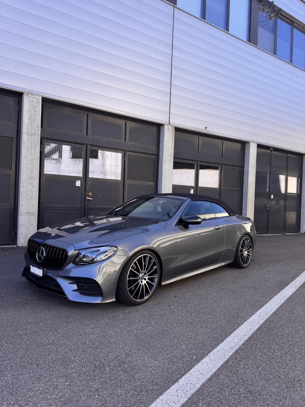 MERCEDES-BENZ E 200 Cabriolet AMG Line 4 Matic 9G-Tronic-image-0