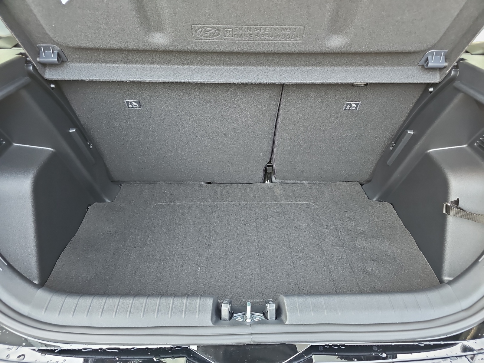 HYUNDAI i20 1.0 T-GDi Amplia-image-14