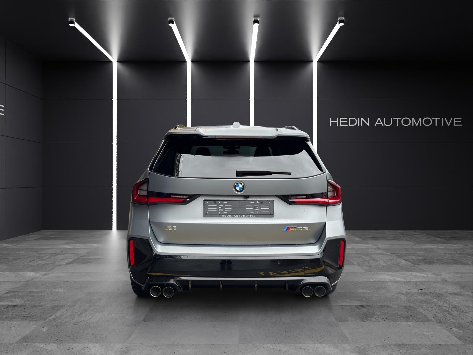BMW X1 M35i-image-8