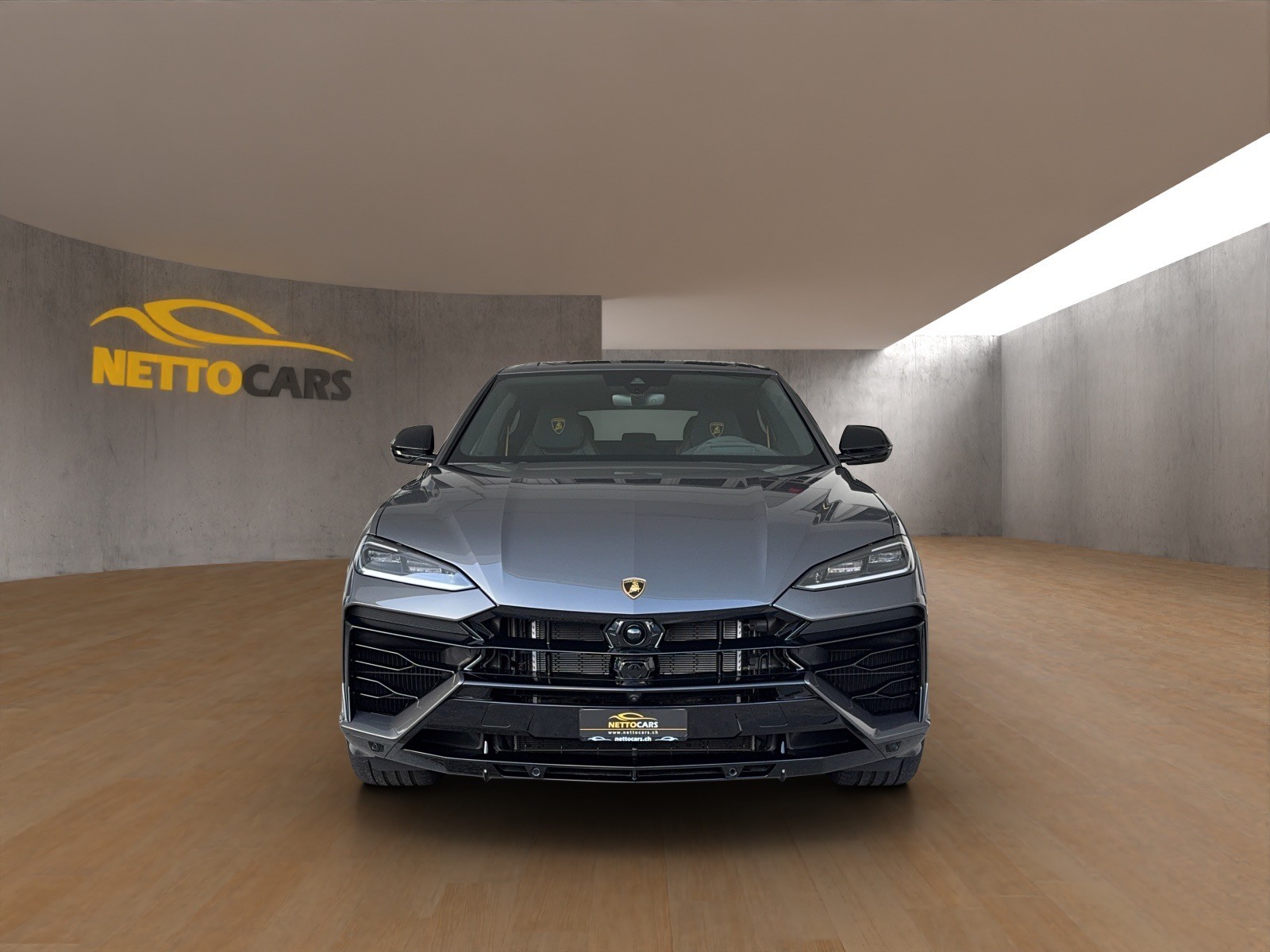 LAMBORGHINI Urus SE MY25-showroom-element-2
