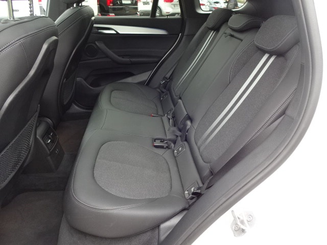 BMW X1 xDrive 25e M Sport Steptronic-image-12