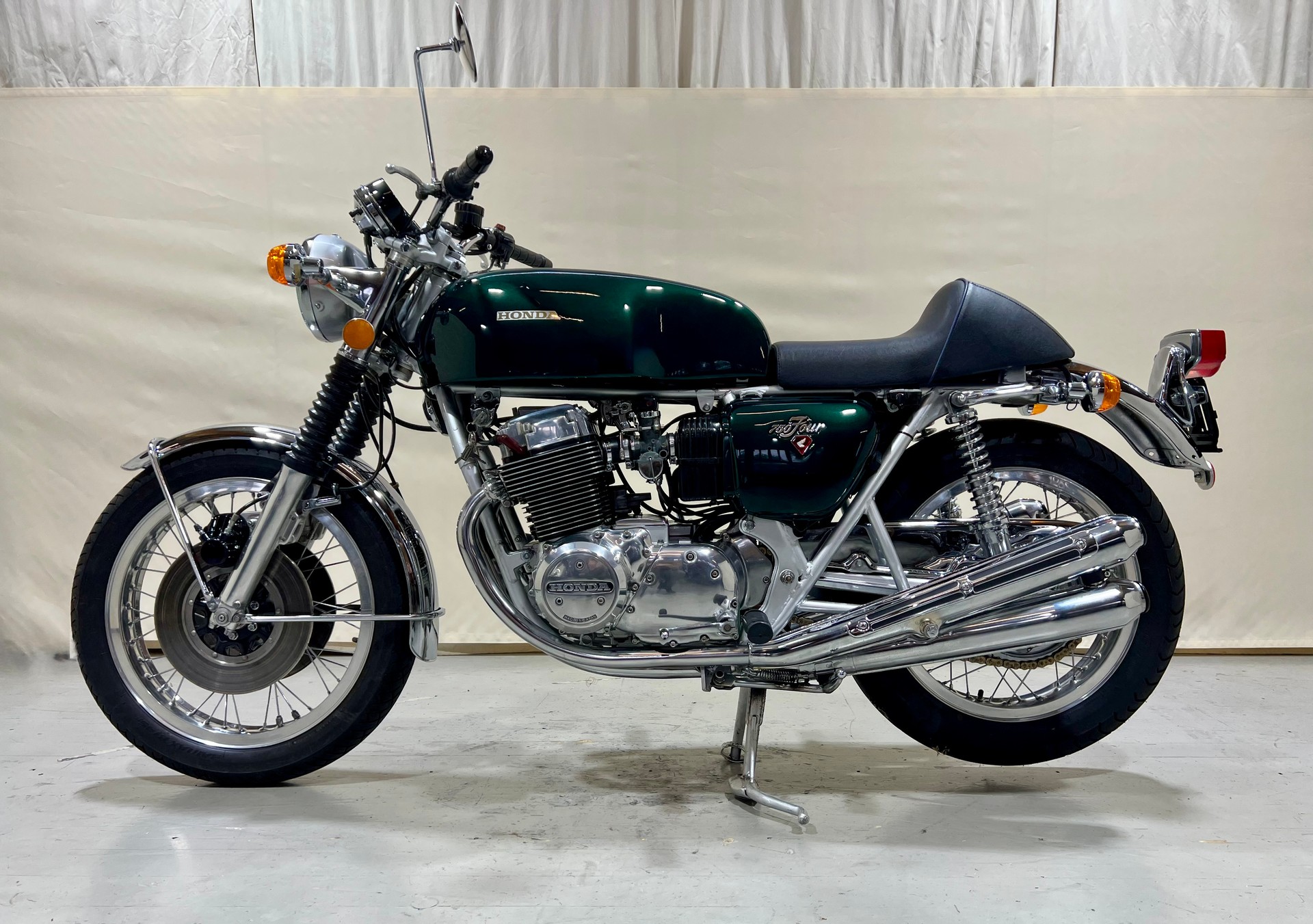 HONDA CB 750 Four K2-image-4