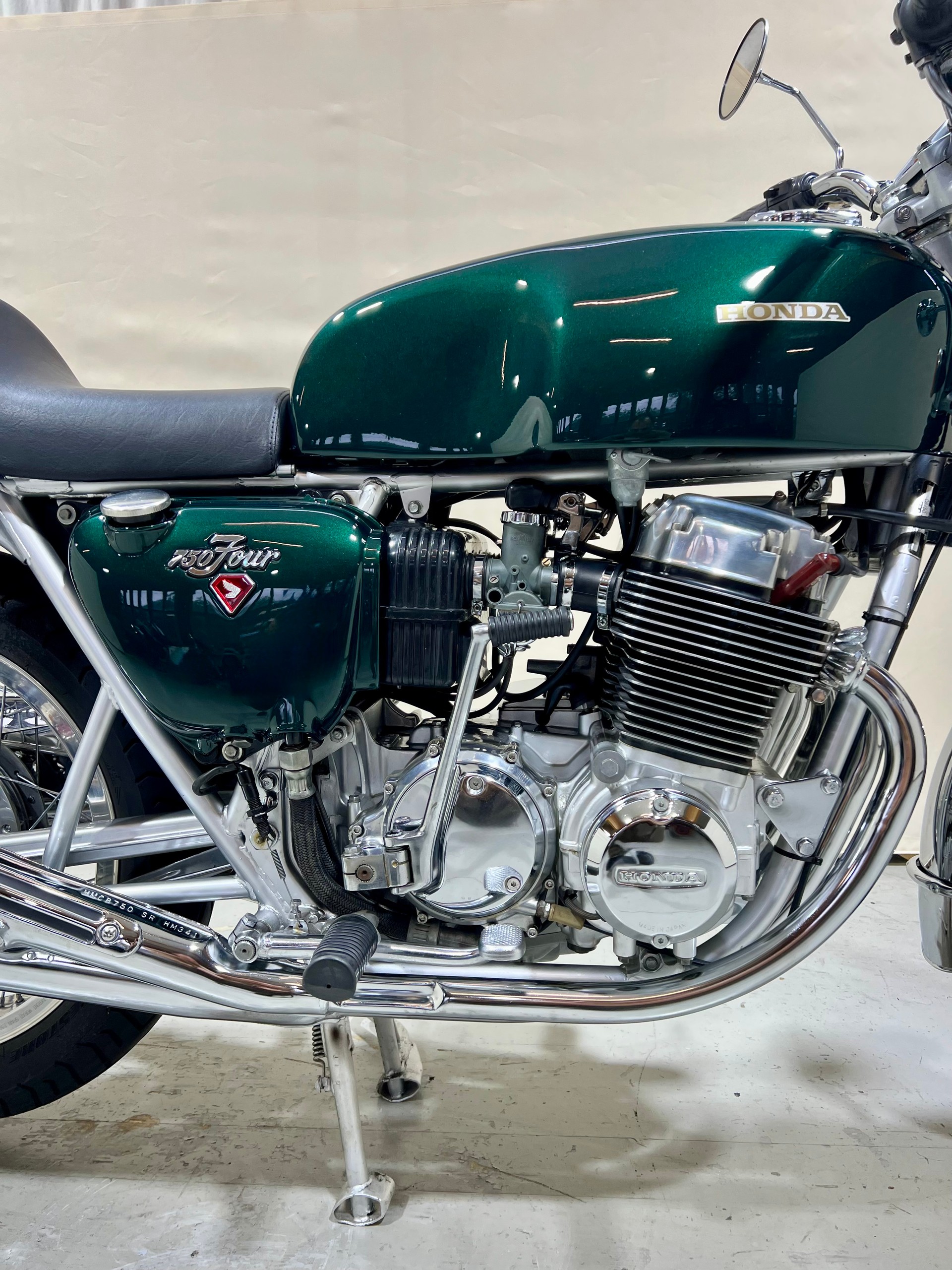 HONDA CB 750 Four K2-showroom-element-2