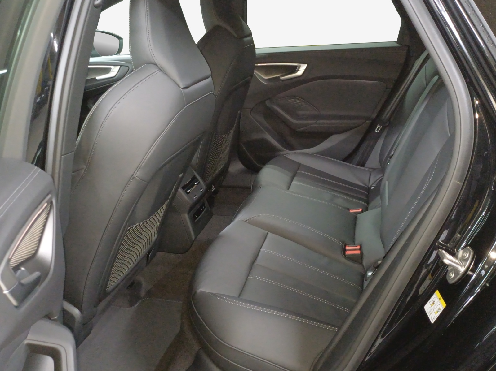 AUDI A5 Avant TDI 150 kW Attraction S tronic-image-11