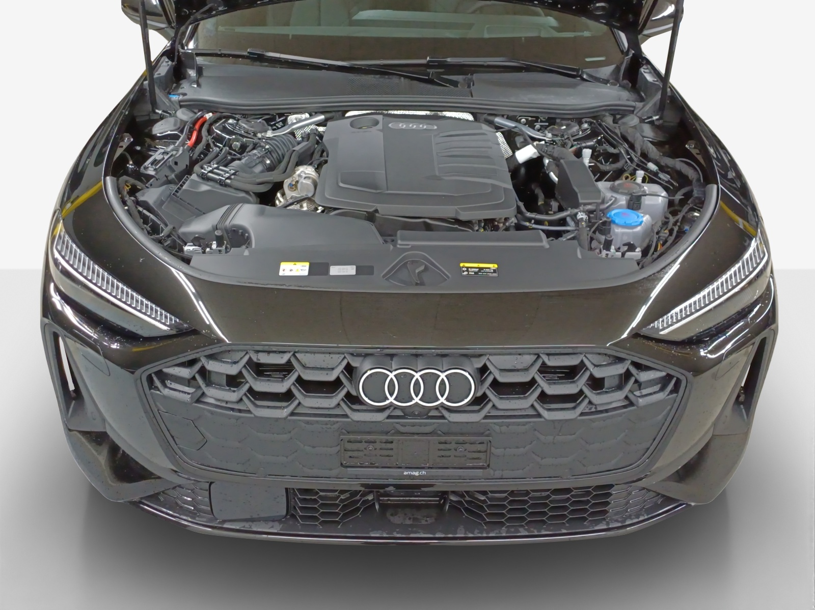 AUDI A5 Avant TDI 150 kW Attraction S tronic-image-14