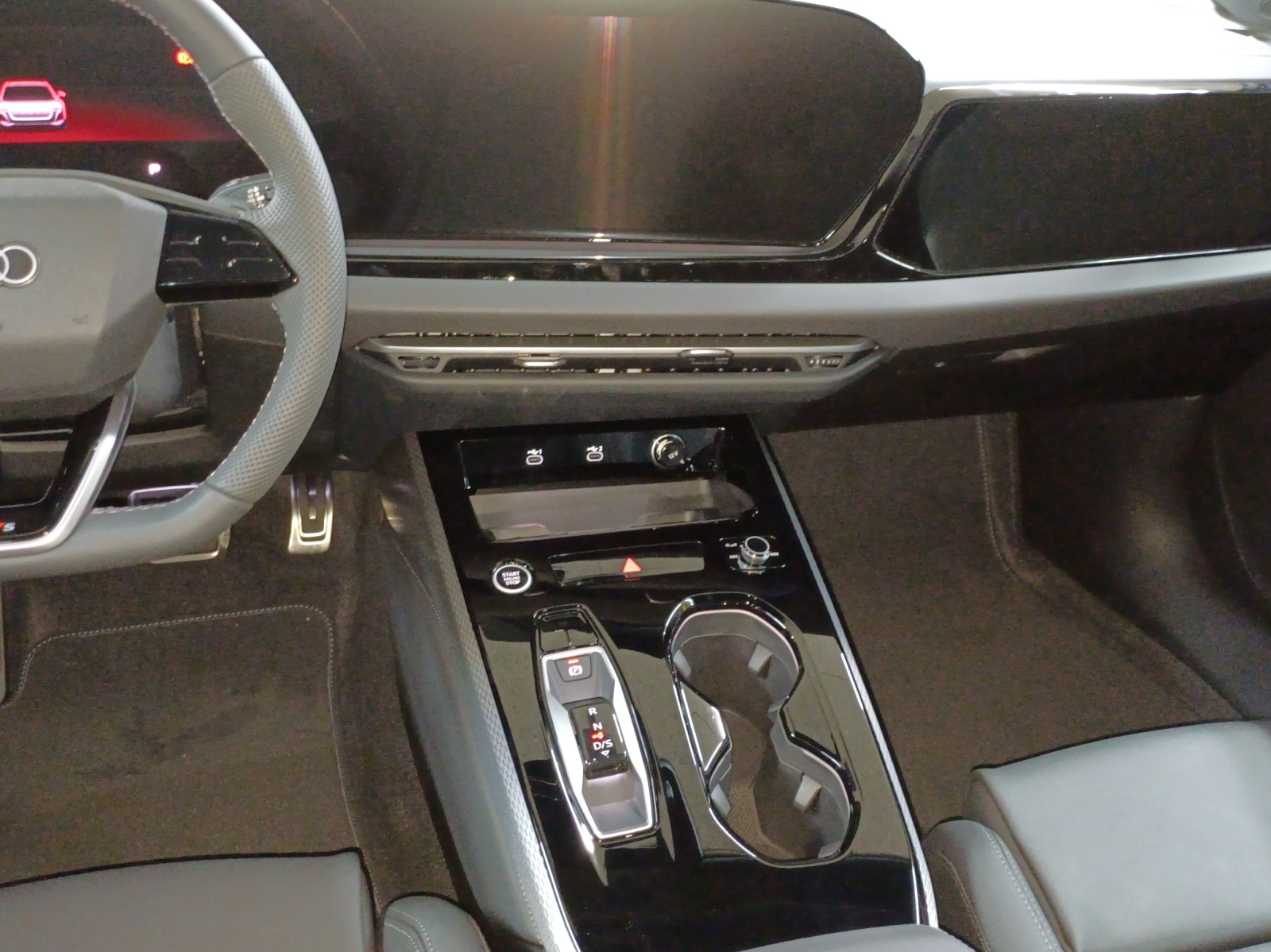 AUDI A5 Avant TDI 150 kW Attraction S tronic-image-10