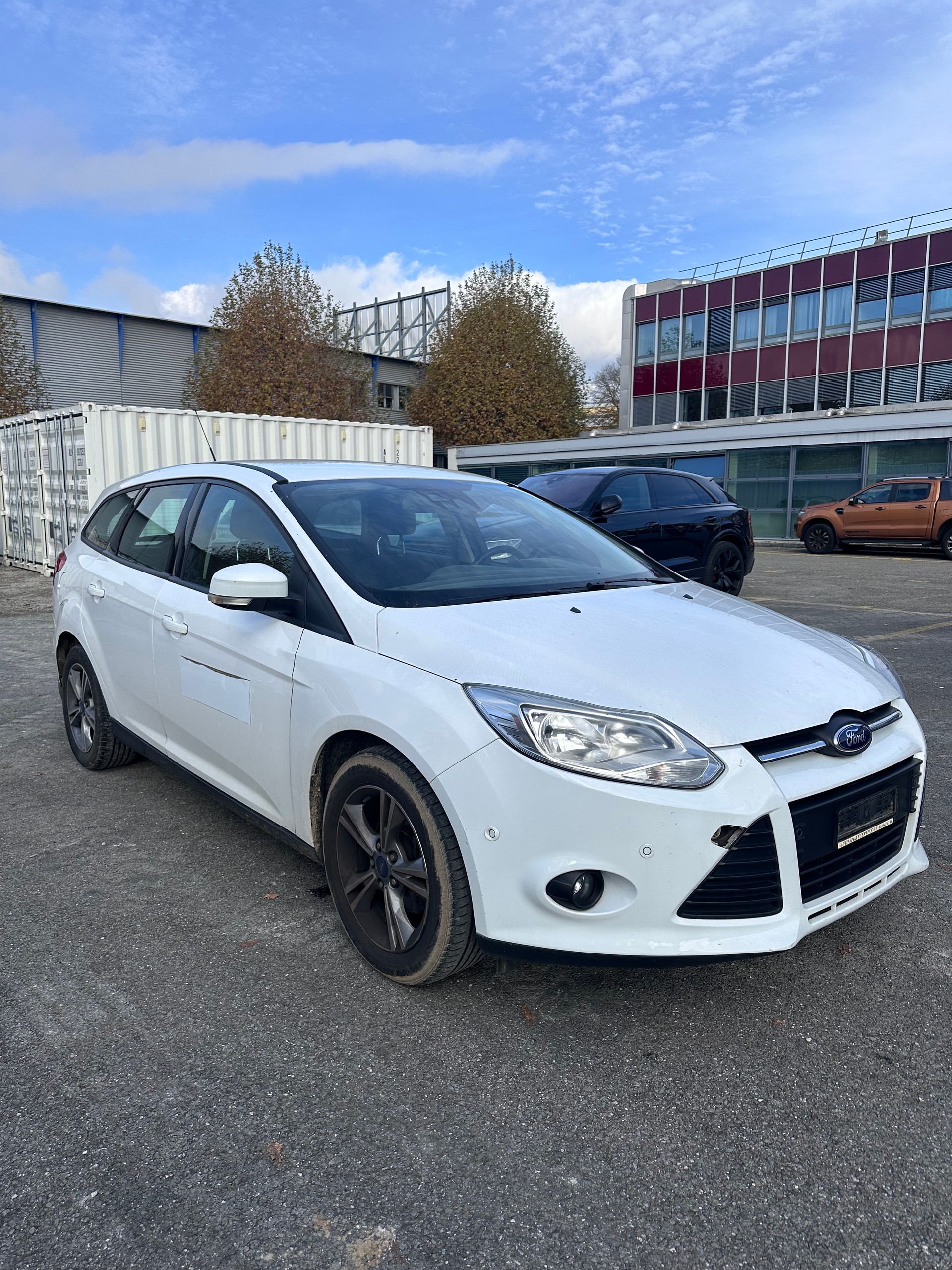 FORD Focus 1.0 SCTi Titanium-image-0