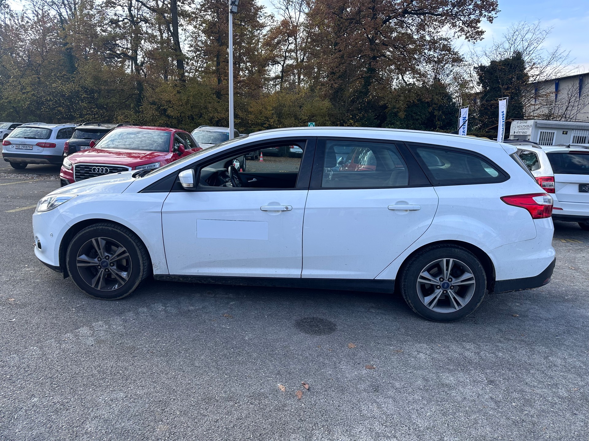 FORD Focus 1.0 SCTi Titanium-image-4