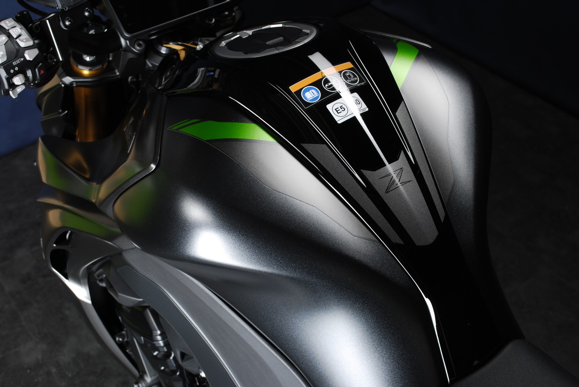 KAWASAKI Z1100 SE MY26 - Umbau-image-13