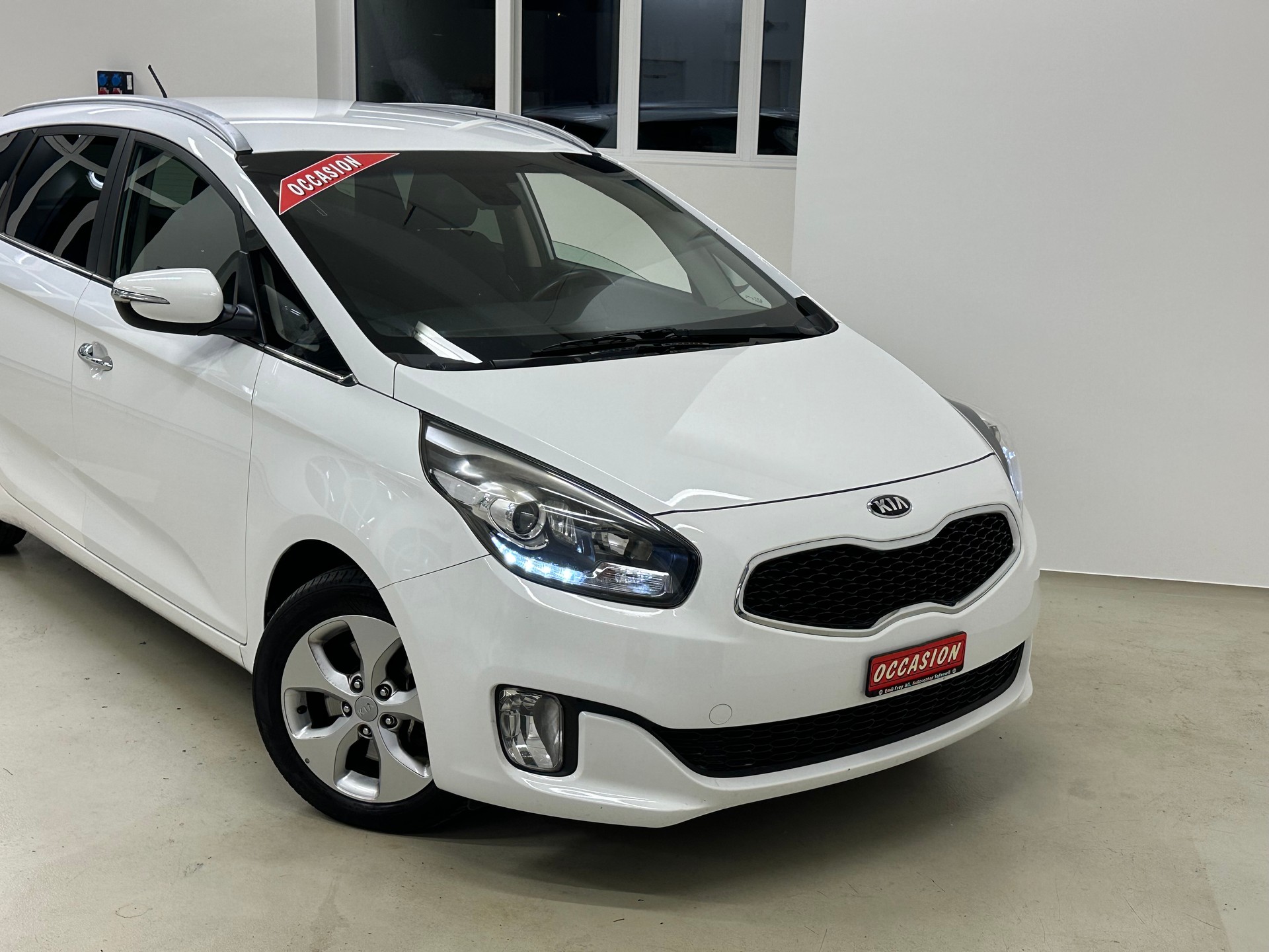KIA Carens 1.6 GDI Trend-showroom-element-2