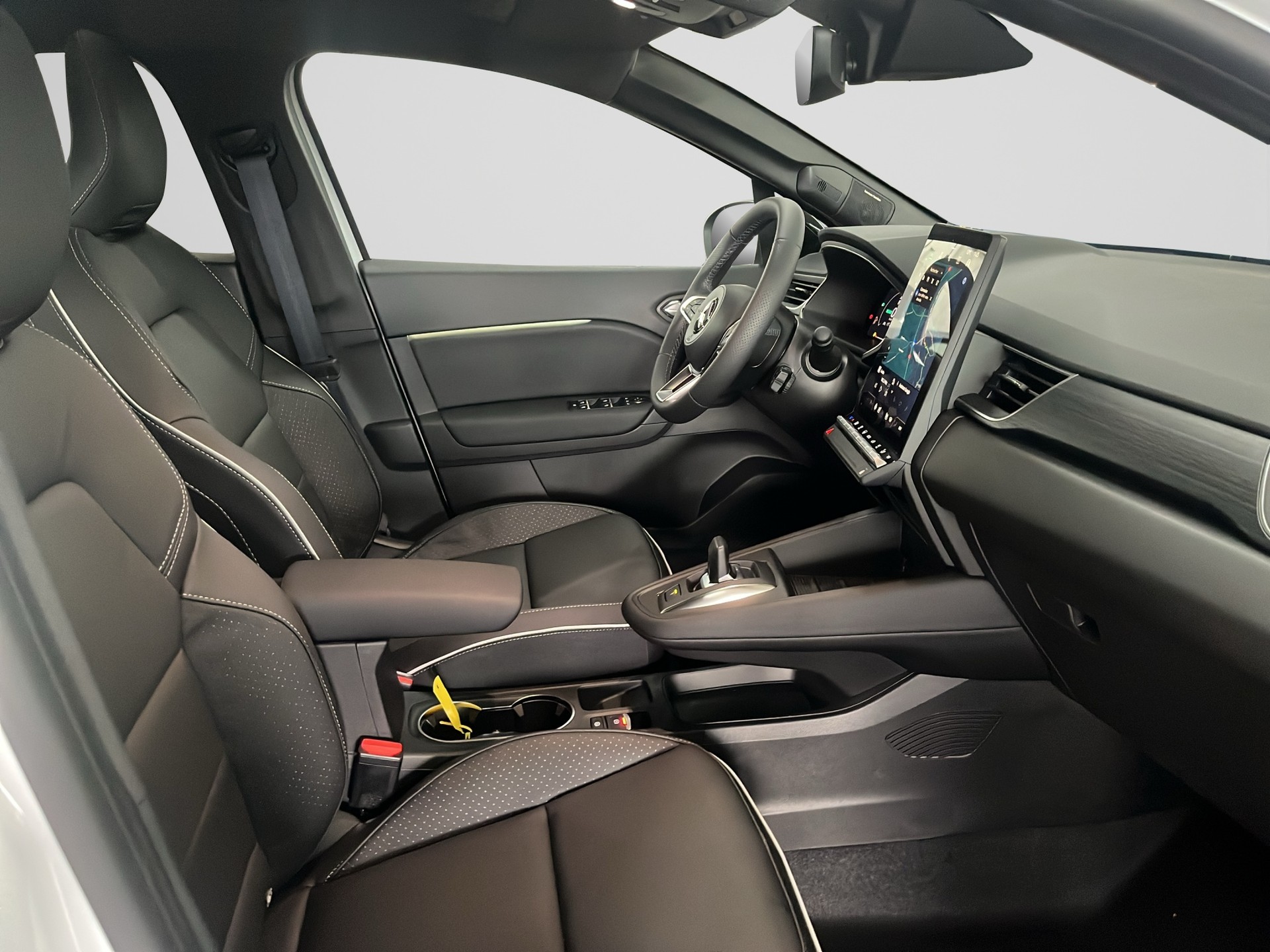MITSUBISHI GRANDIS 1.8 HEV Instyle-image-11