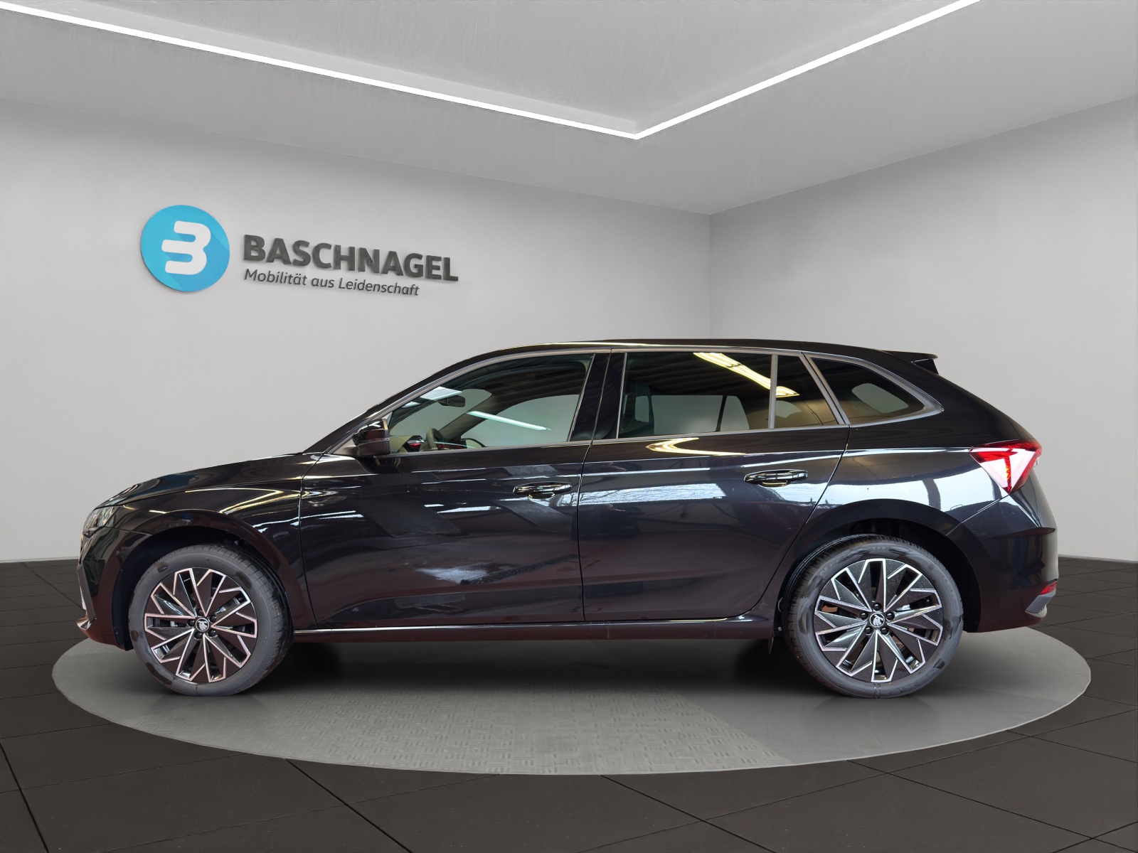 SKODA Scala 1.5 TSI Dynamic DSG-image-1