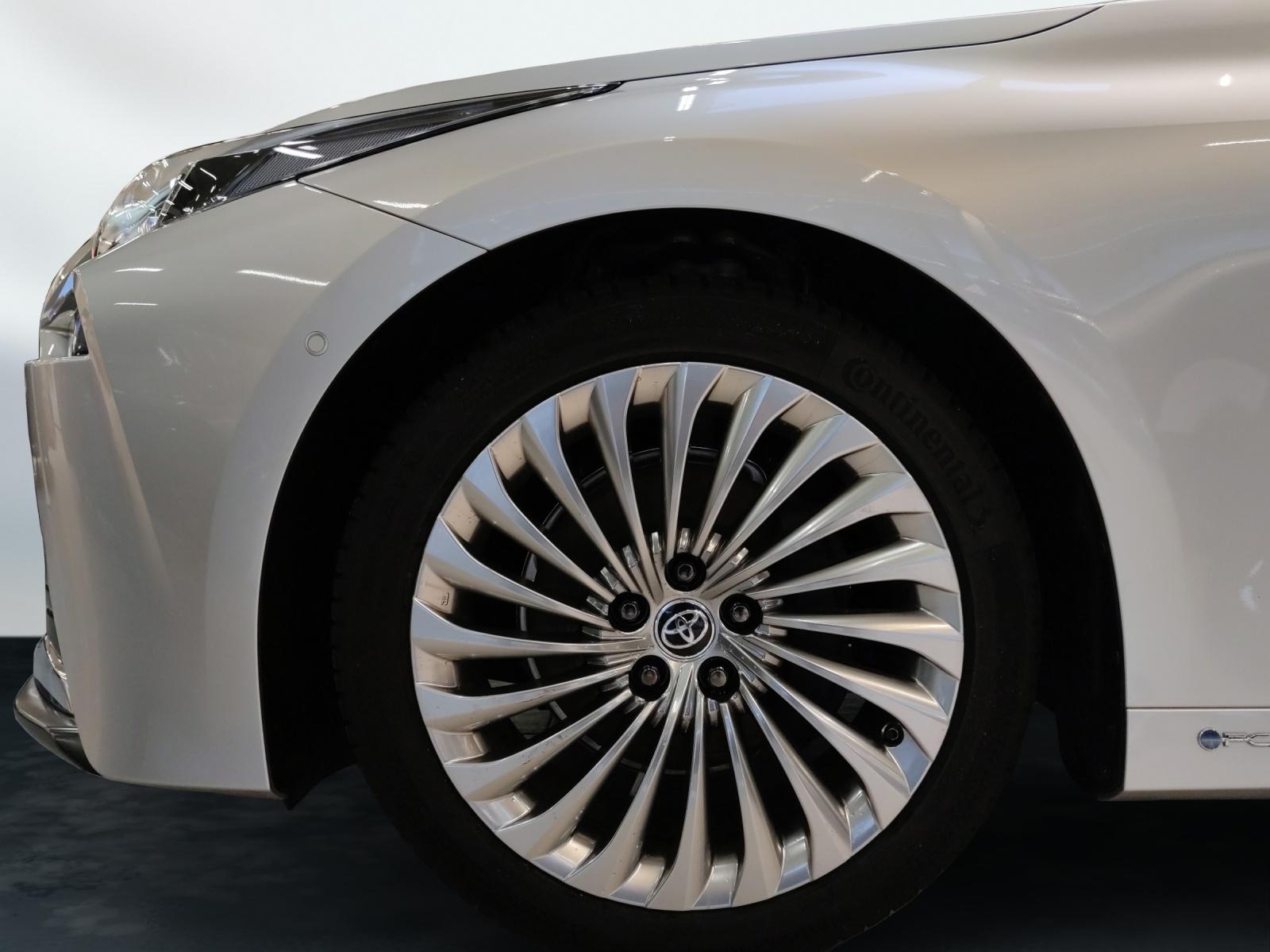 TOYOTA Mirai Fuel Cell Platinum-image-15