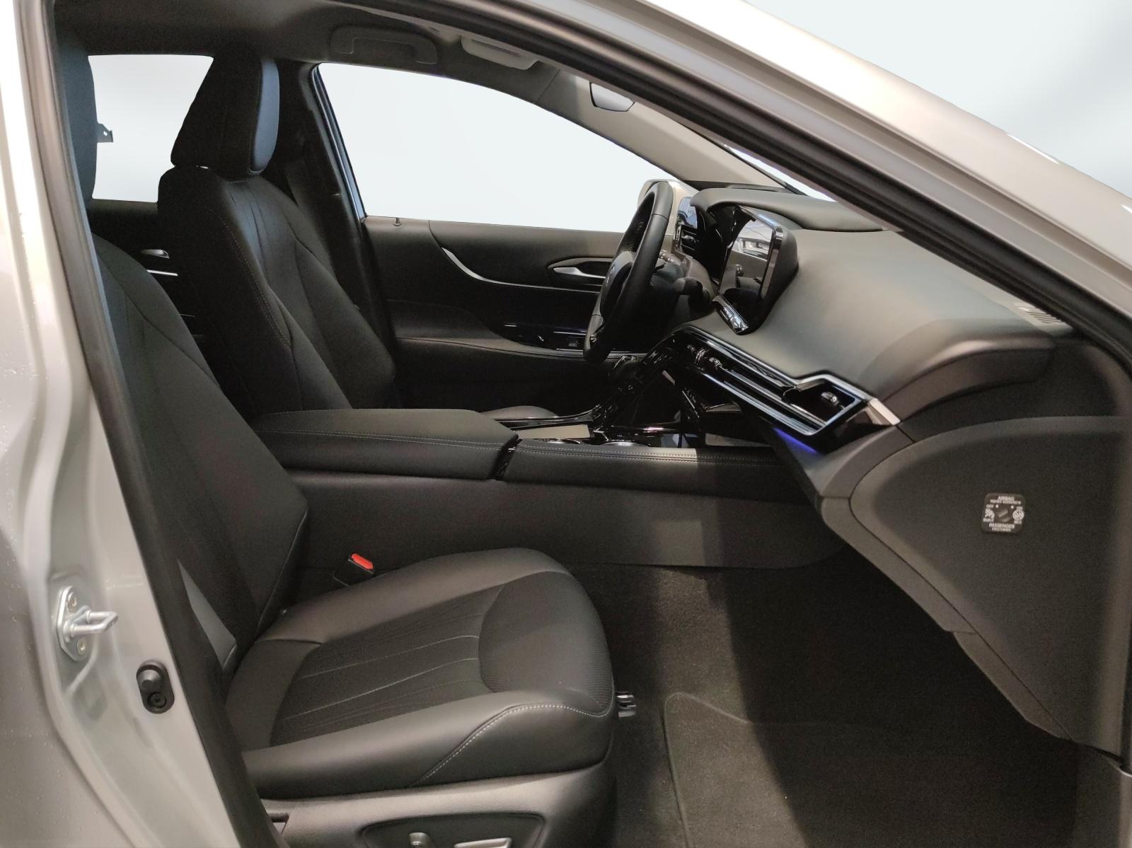 TOYOTA Mirai Fuel Cell Platinum-image-7