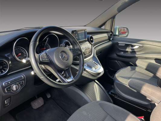 MERCEDES-BENZ V 250 d L 4Matic-image-5