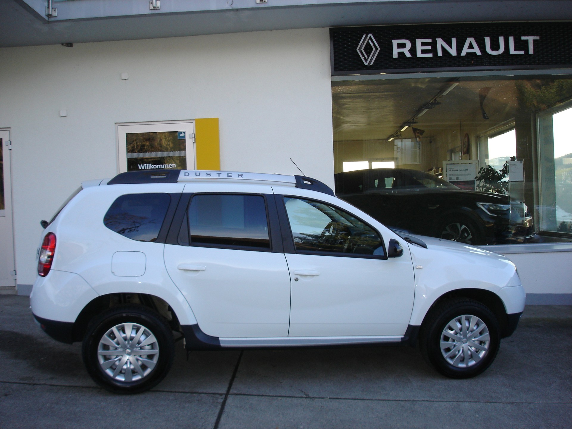 DACIA Duster 1.2 T Privilège 4x4-image-2