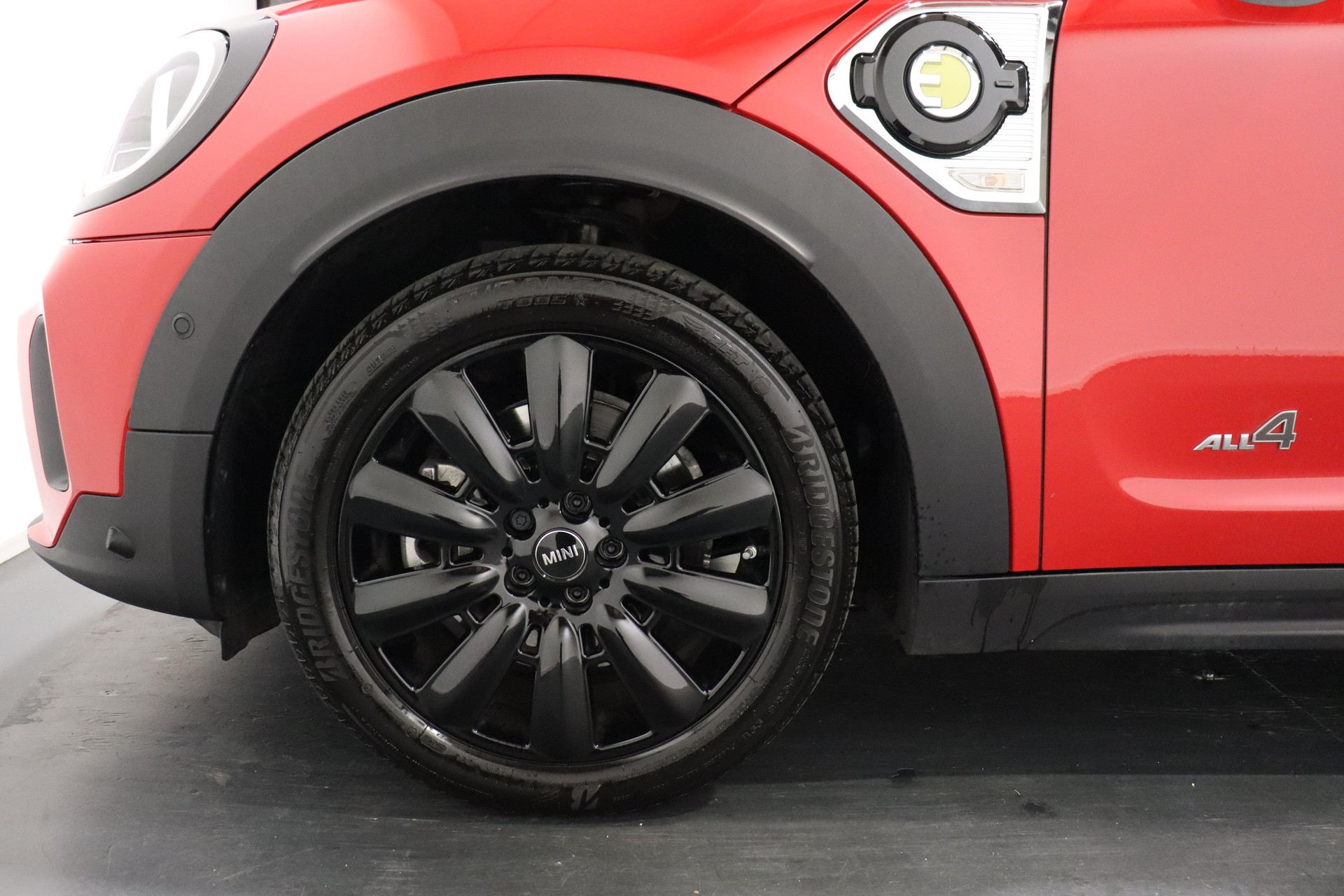 MINI Countryman F60 1.5i Cooper S E ALL4-image-6
