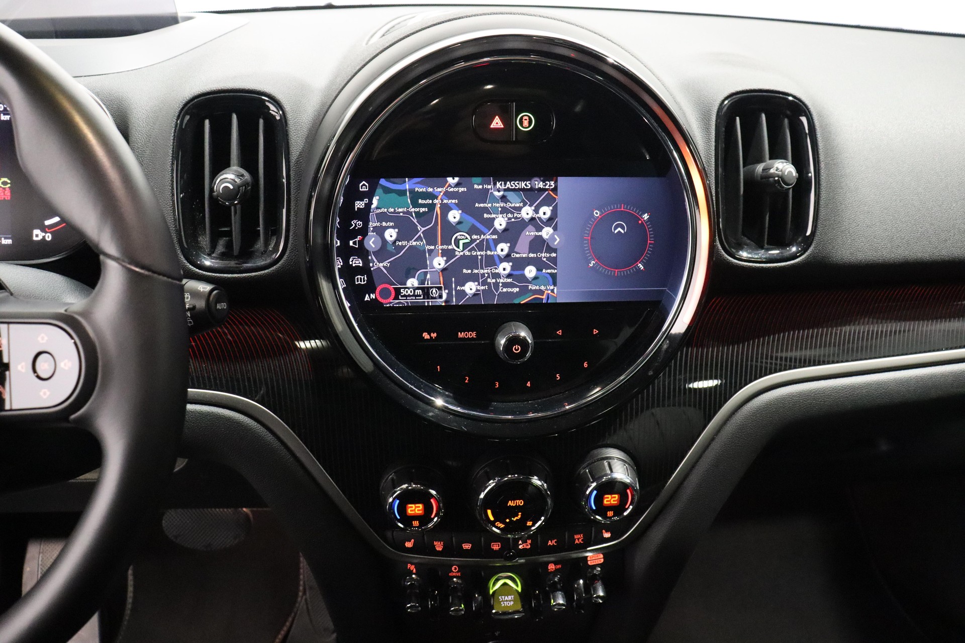 MINI Countryman F60 1.5i Cooper S E ALL4-image-14