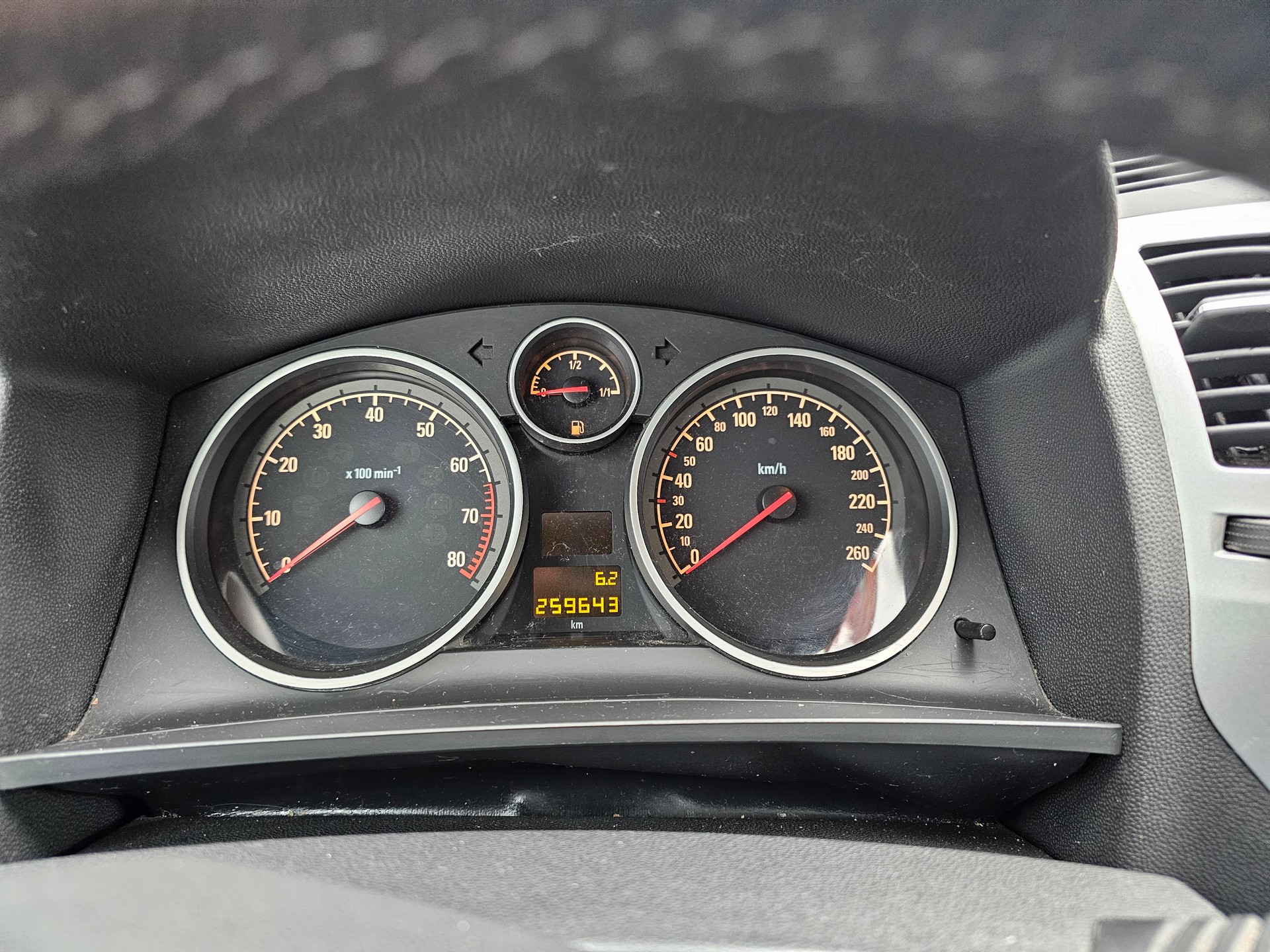 OPEL Zafira 2.2i 16V Edition Automatic-image-12