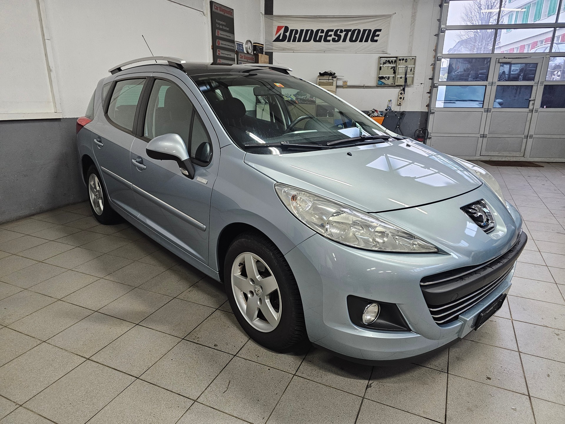 PEUGEOT 207 SW 1.4 16V Allure