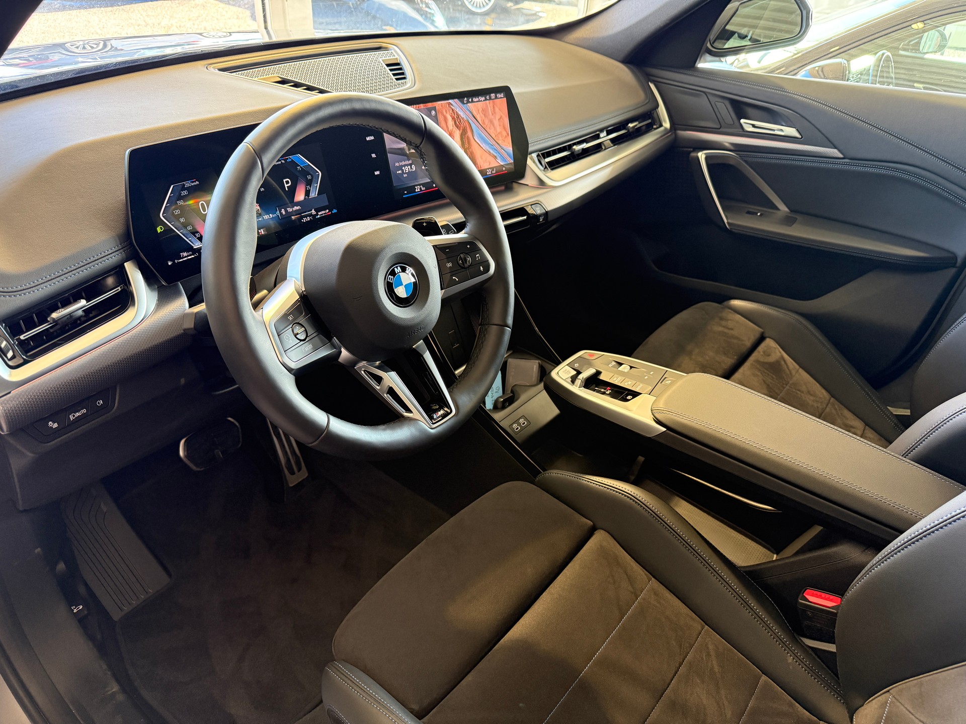 BMW X1 sDrive 18i M Sport ***HERSTELELRGARANTIE BIS 05.2027 ***-image-7