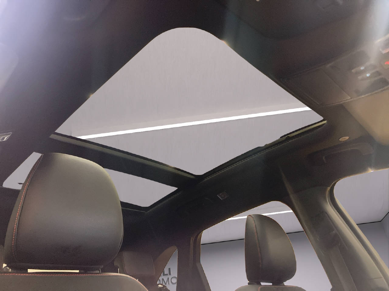 FORD Kuga 2.5 PHEV 190 PS ST-Line X-image-14