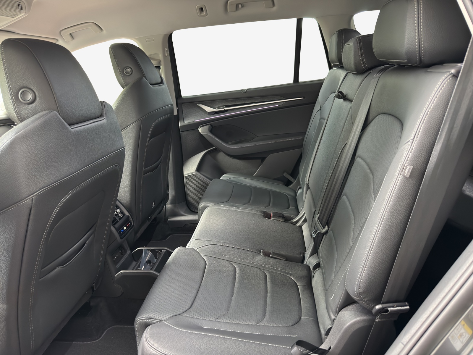 SKODA Kodiaq 2.0 TSI Dynamic 4x4-image-11