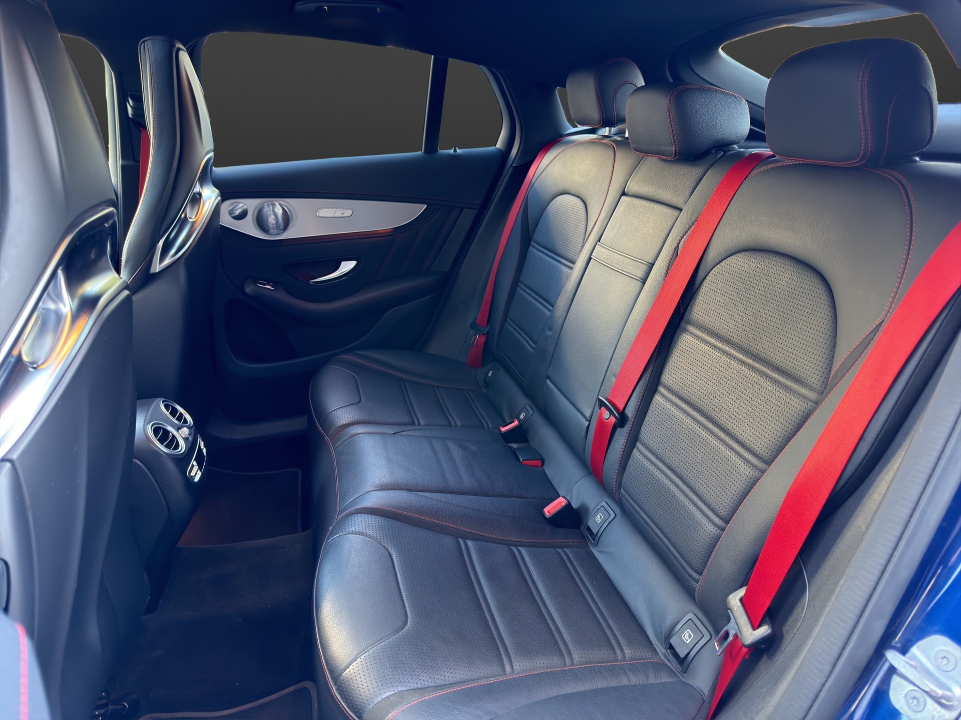 MERCEDES-BENZ GLC Coupé 43 AMG 4Matic 9G-Tronic *Performance* (CH) AT 2.460-image-11