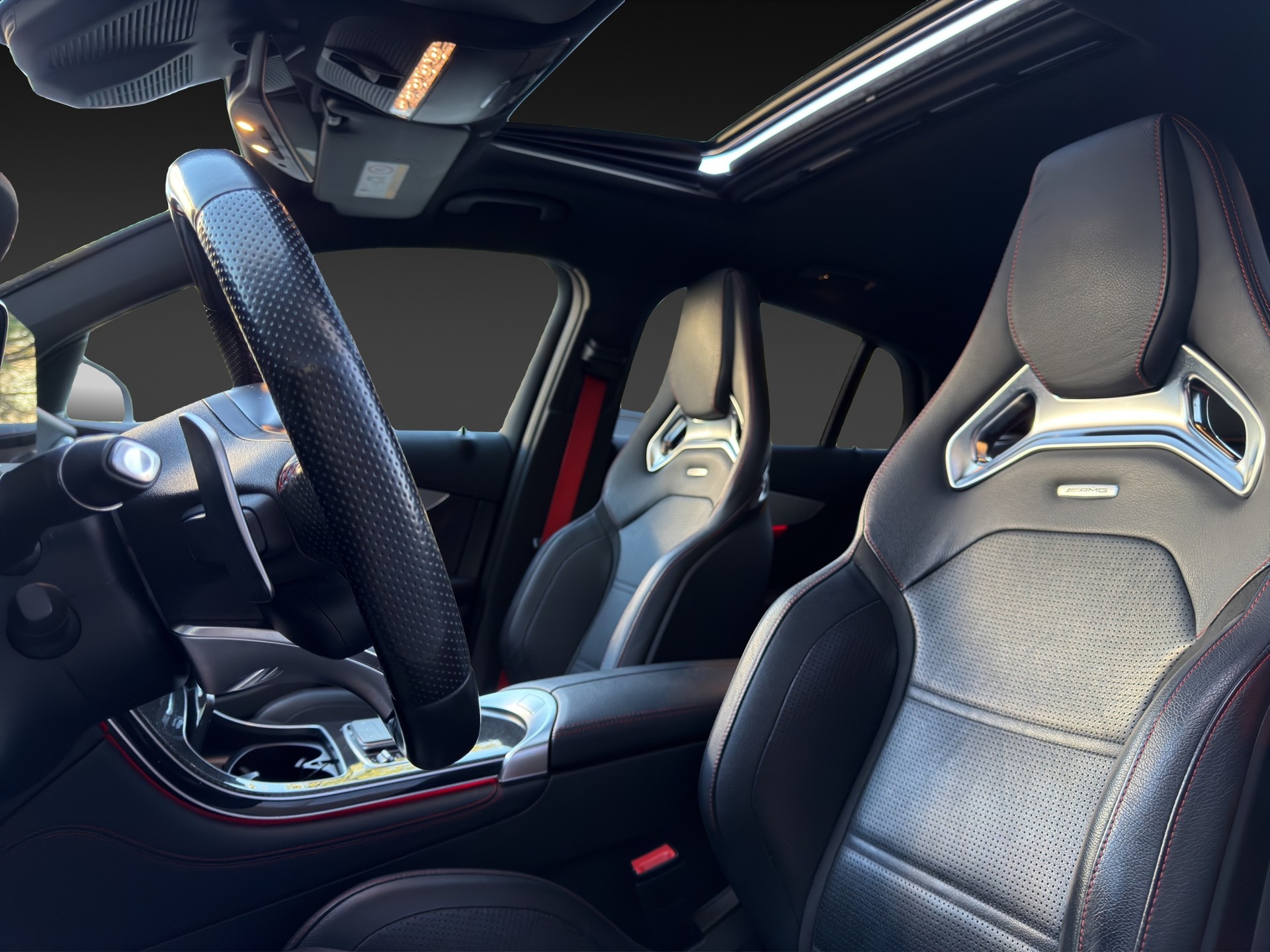 MERCEDES-BENZ GLC Coupé 43 AMG 4Matic 9G-Tronic *Performance* (CH) AT 2.460-image-9