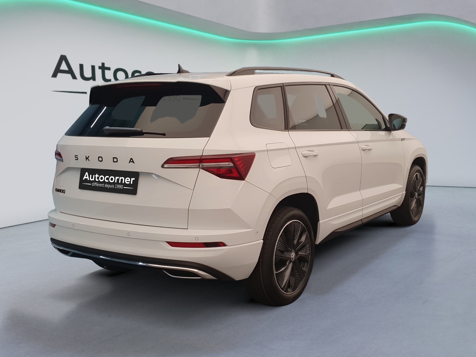 SKODA Karoq 2.0 TSI Dynamic Limited Edition 4x4 DSG-image-3