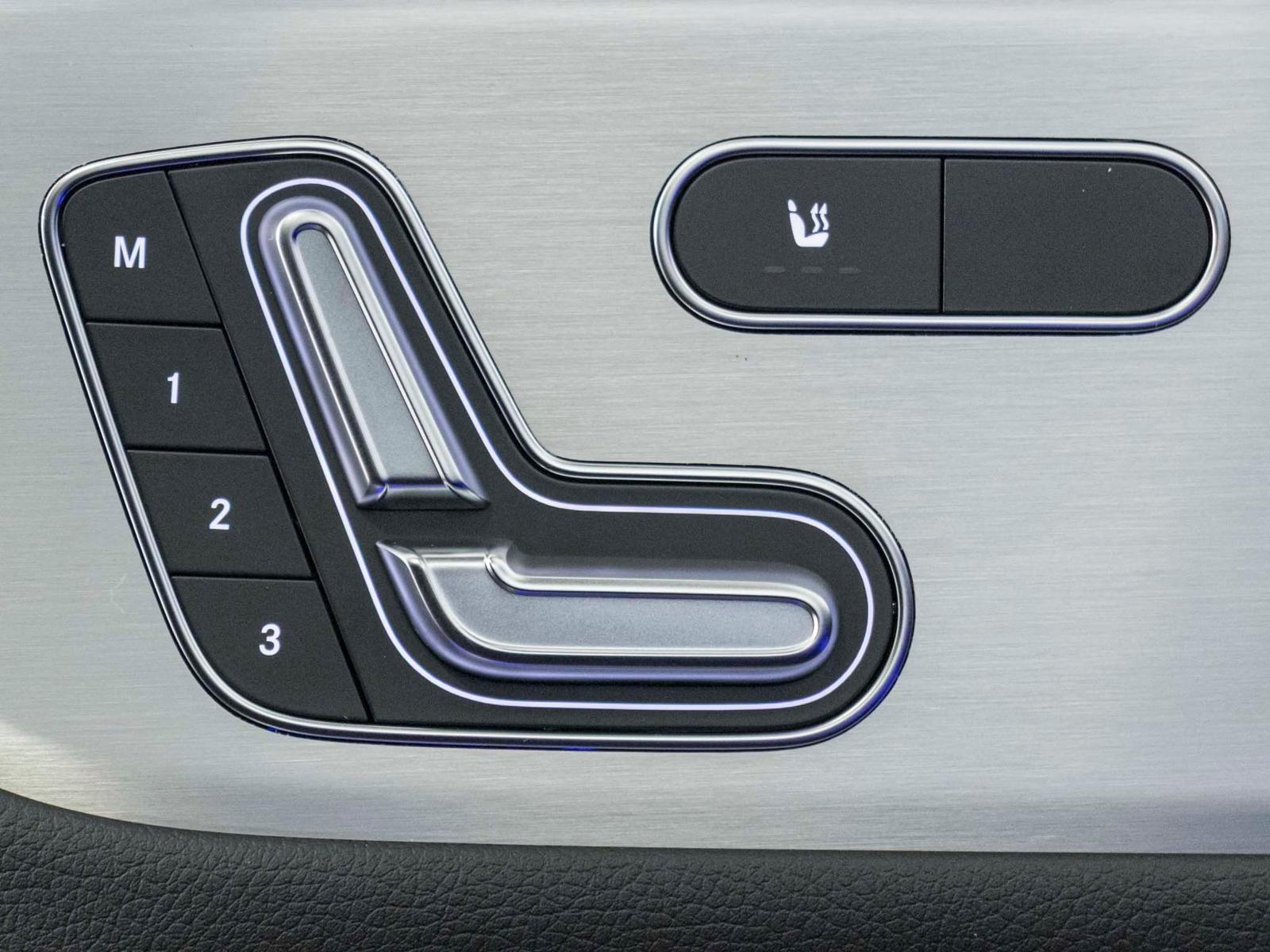 MERCEDES-BENZ B 250 4MATIC-image-12