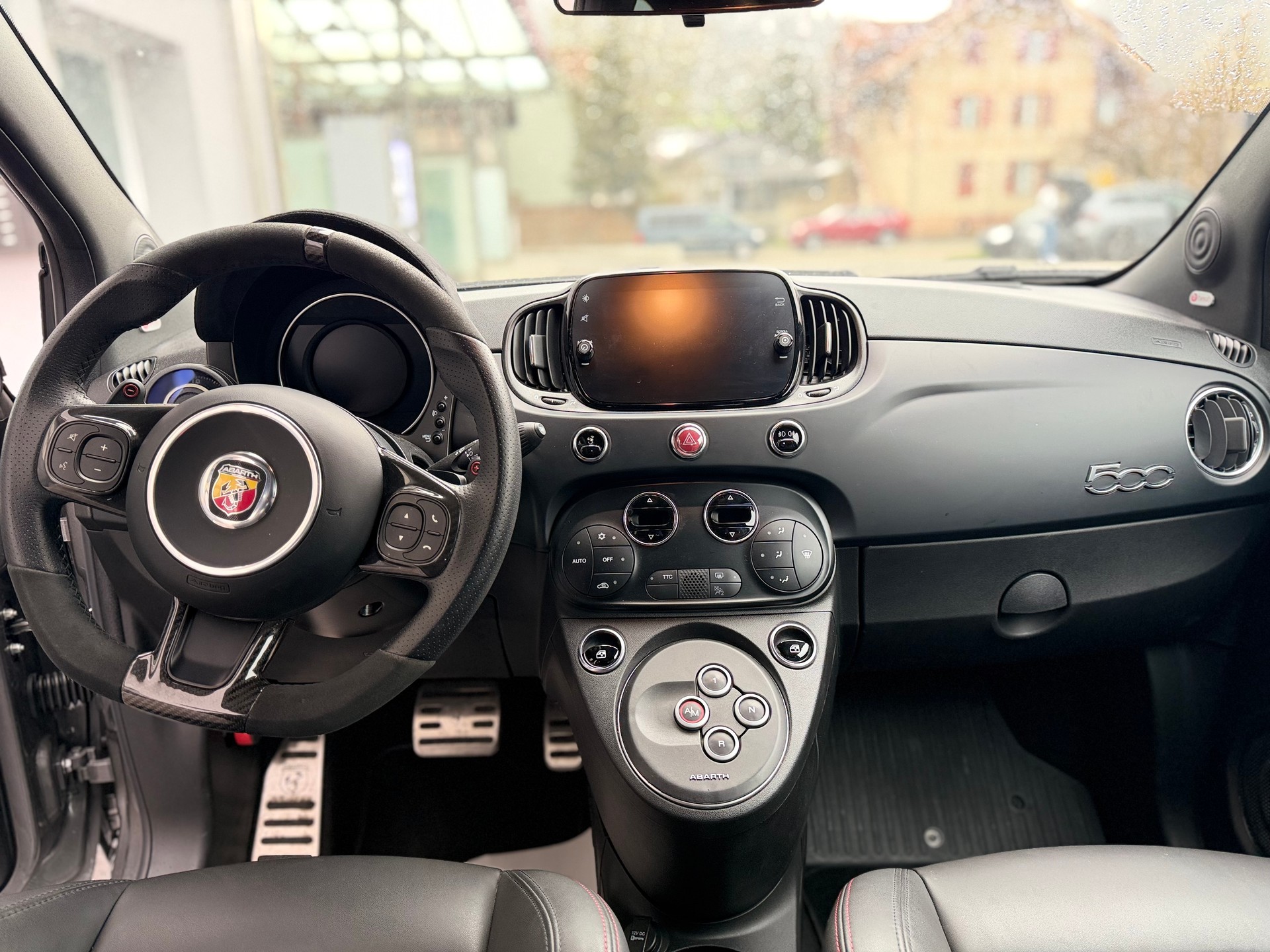 FIAT 695 1.4 16V Turbo Abarth 695 Competizione Dualogic-image-7