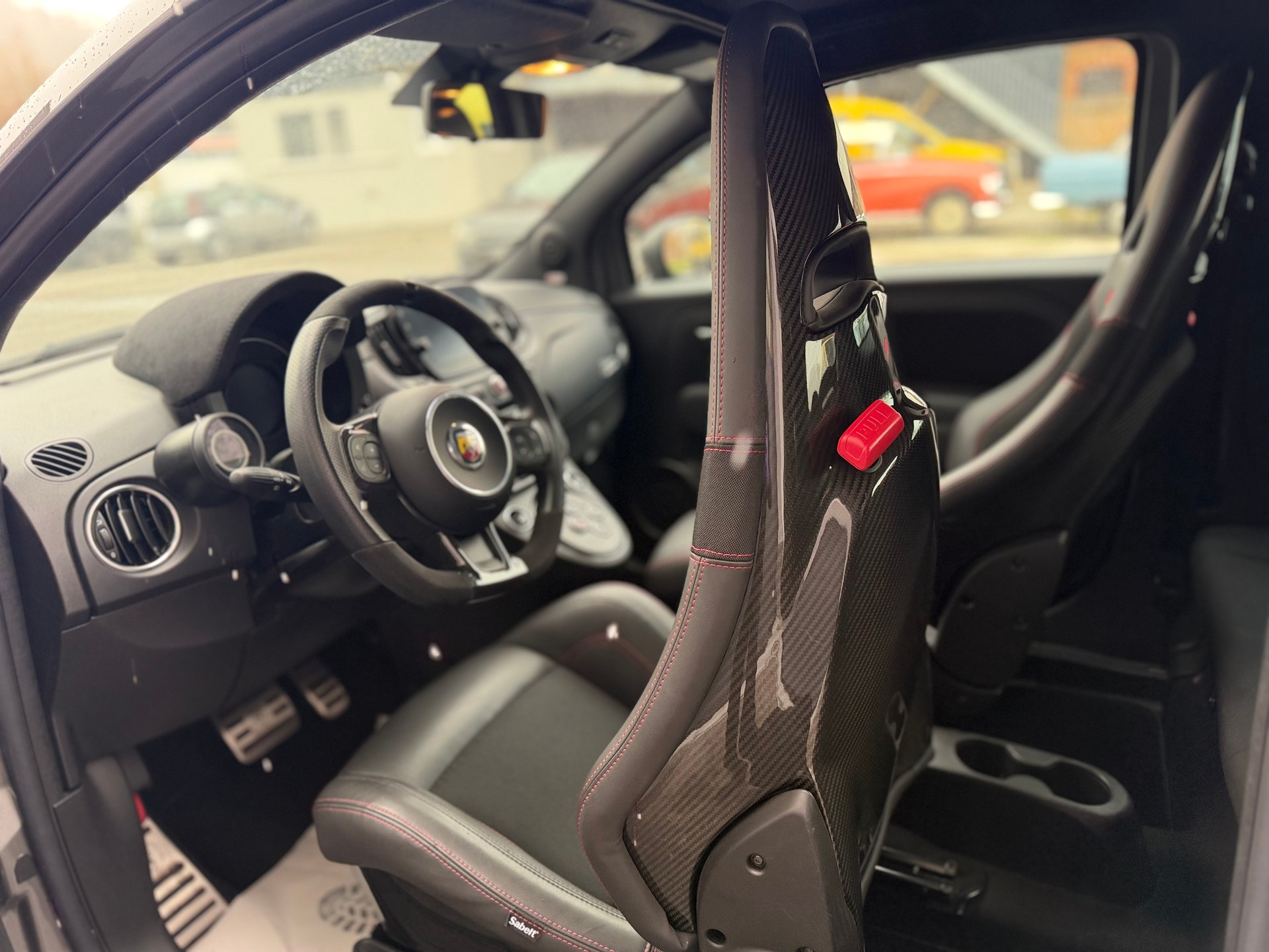 FIAT 695 1.4 16V Turbo Abarth 695 Competizione Dualogic-image-8