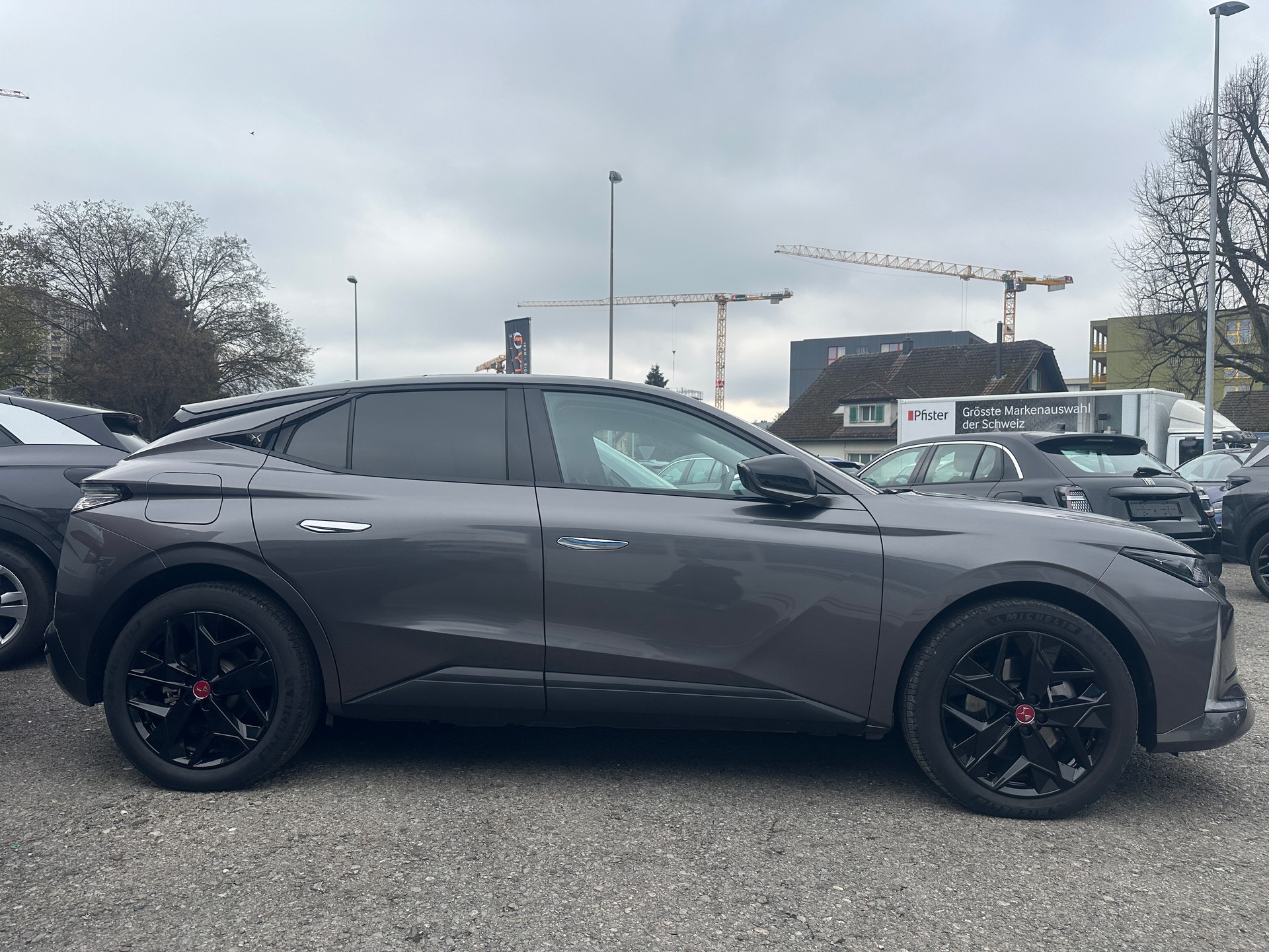 DS AUTOMOBILES DS 4 1.6 E-Tense Performance Line+-image-23