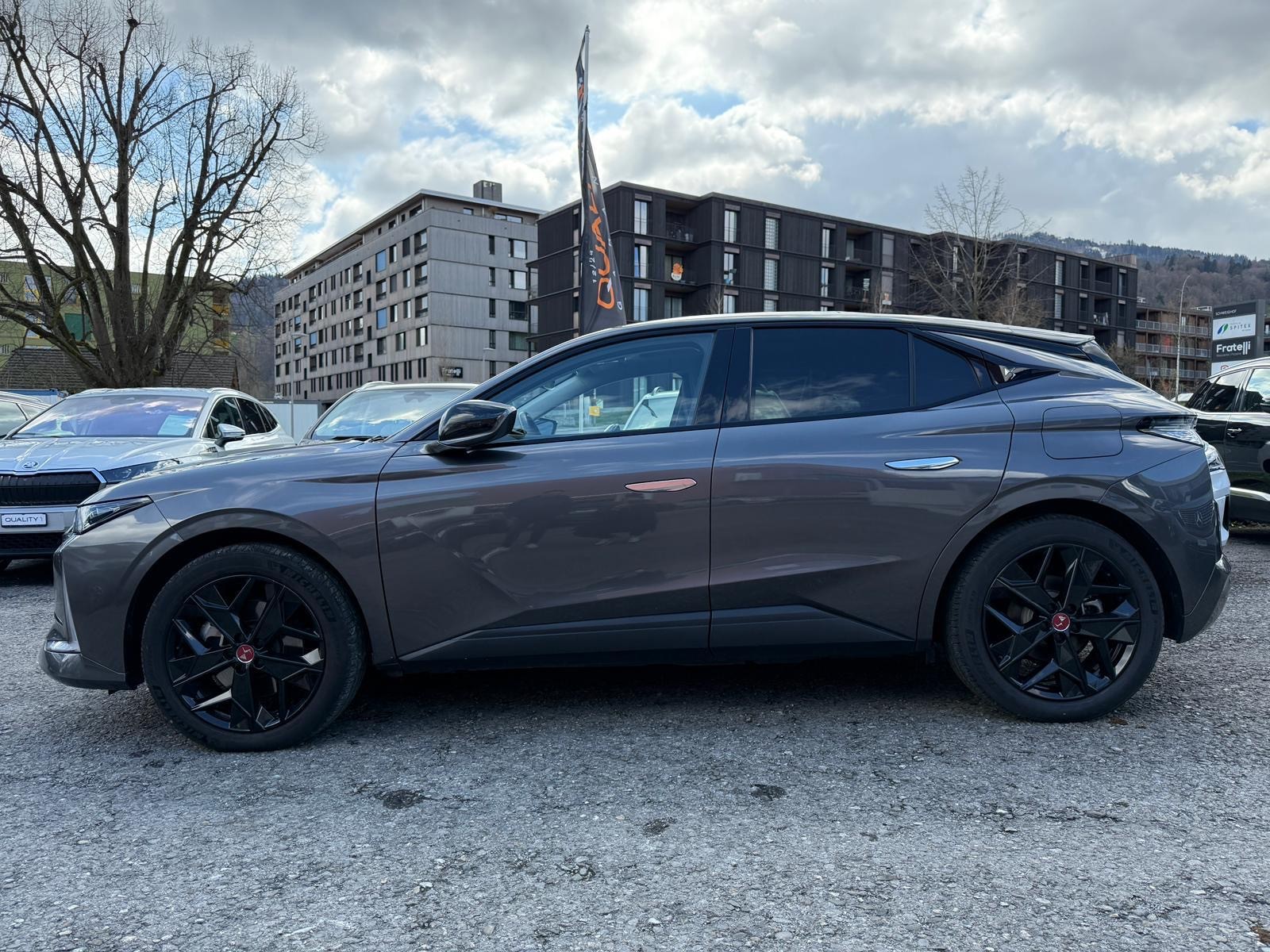 DS AUTOMOBILES DS 4 1.6 E-Tense Performance Line+-image-3